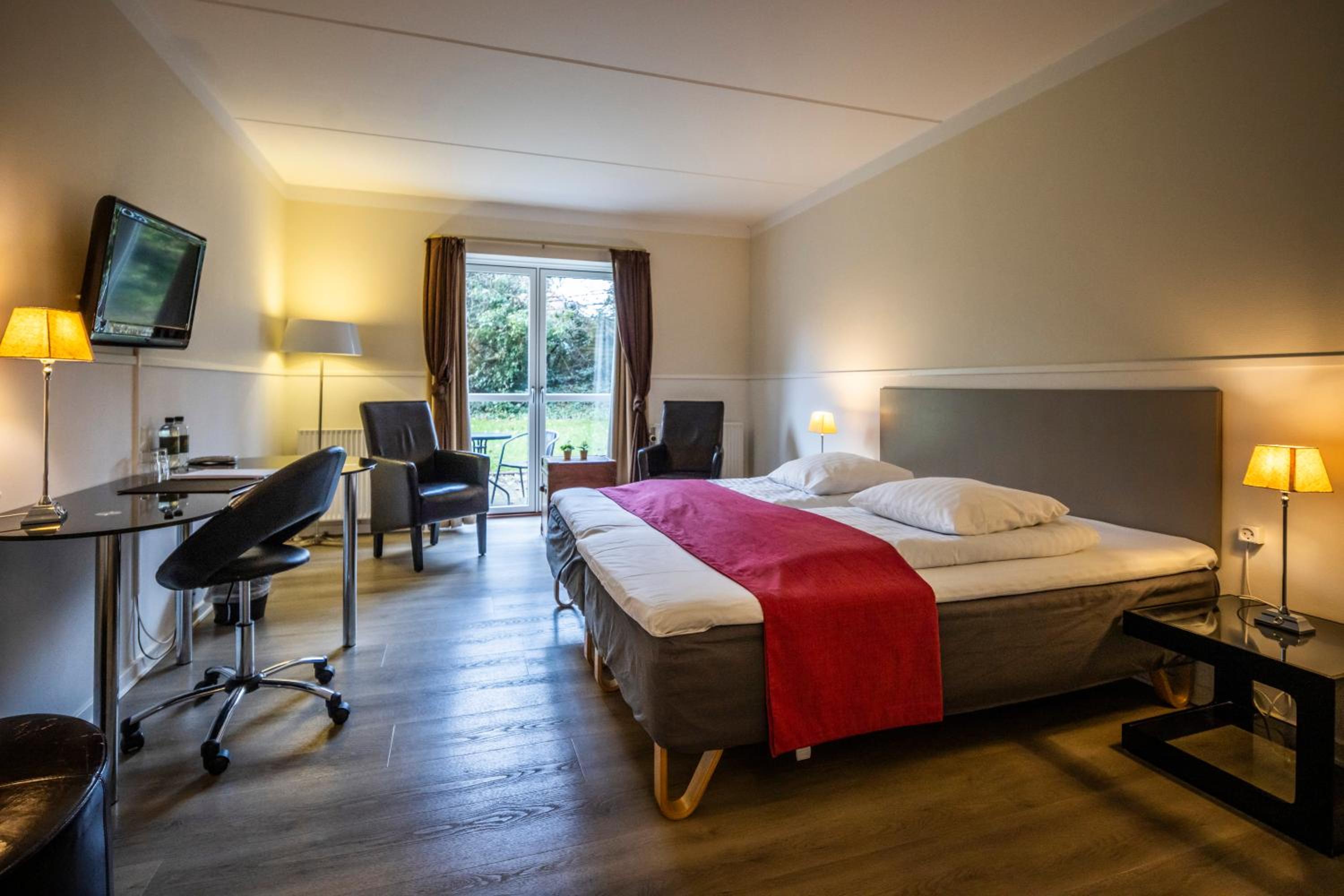 Double Room with Terrace
