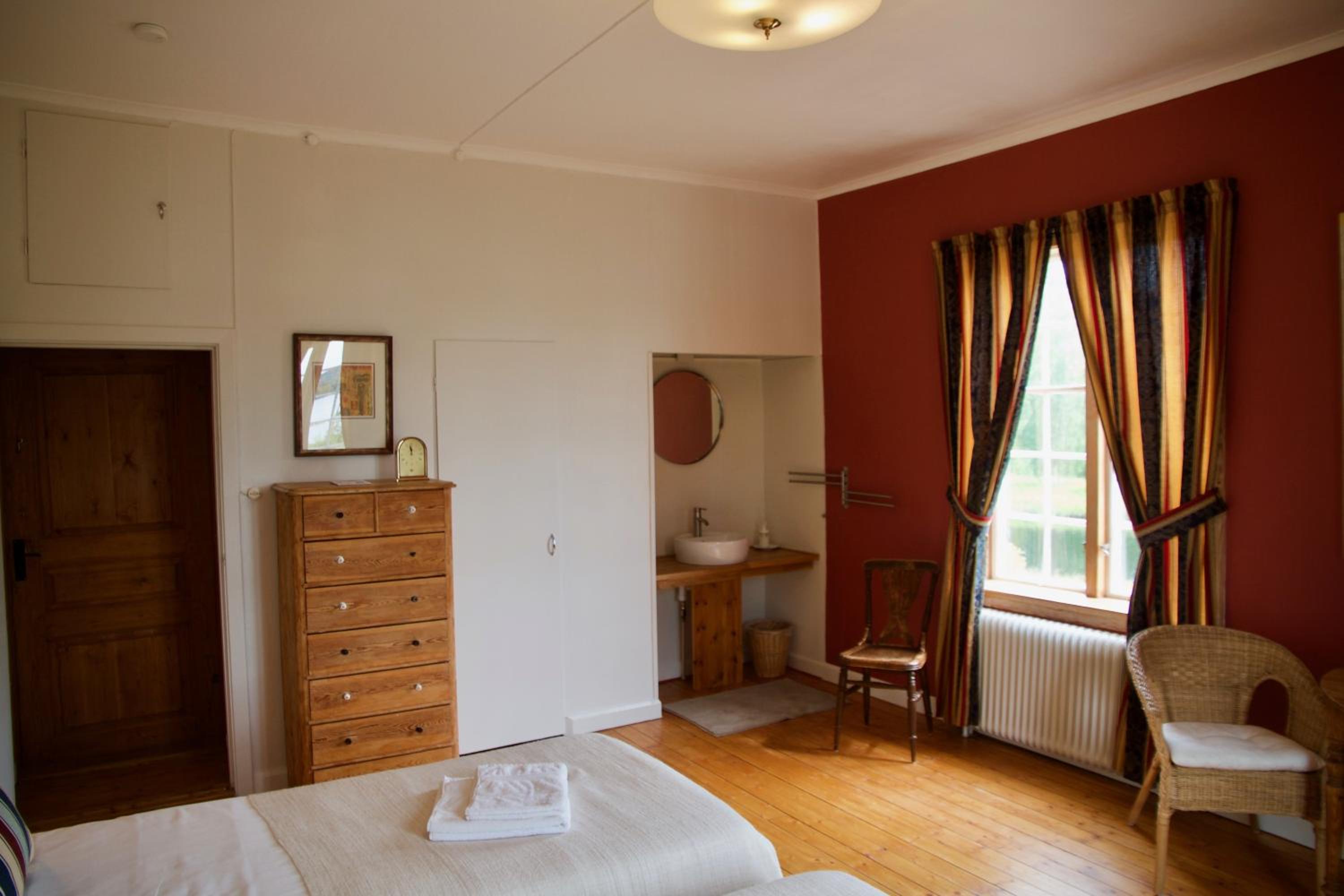 Standard Suite photo 1