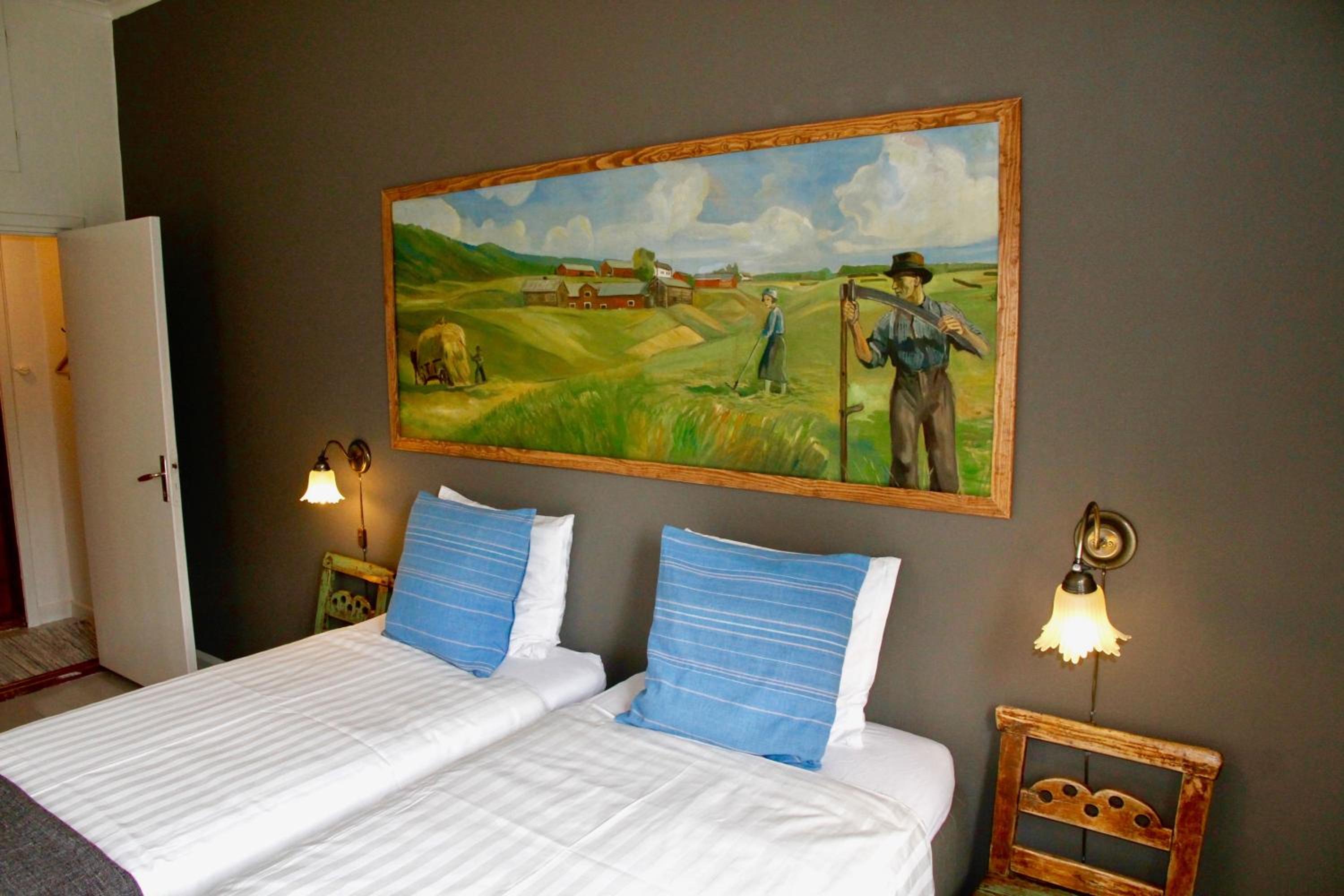 Suite with Lake View photo 1