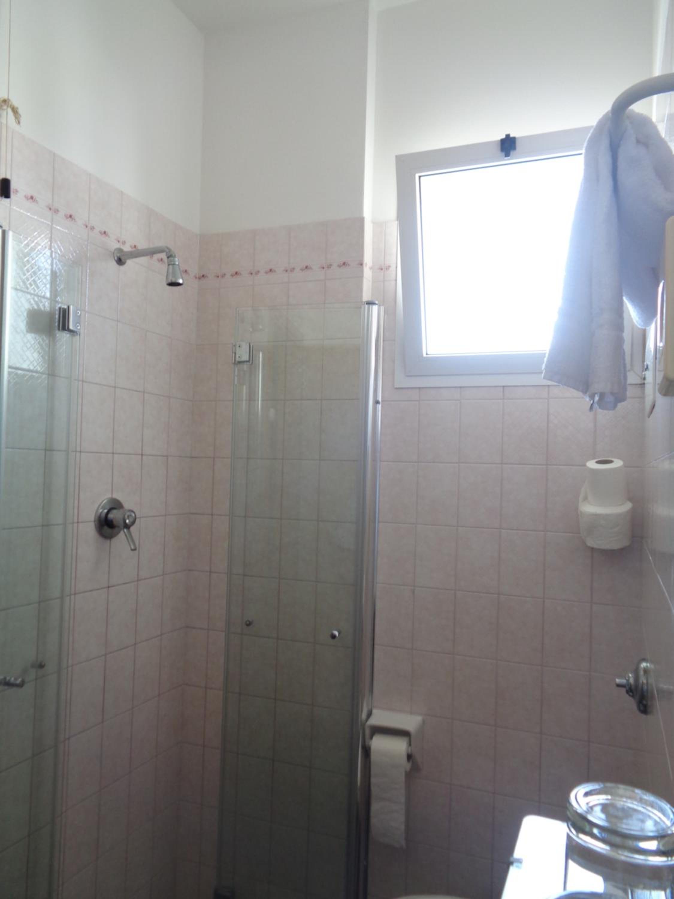 Triple Room - Photo 5
