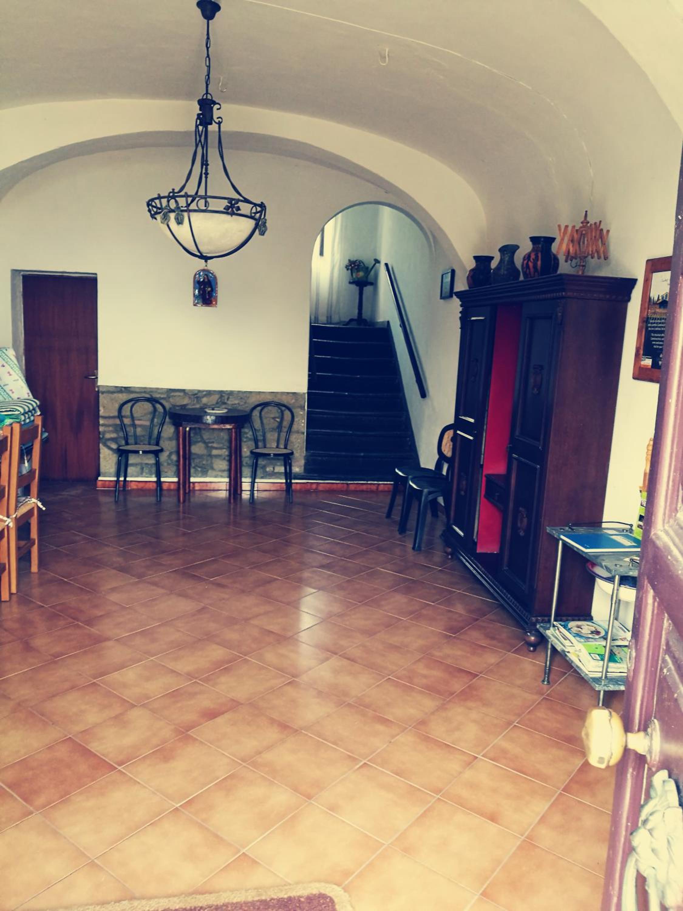 One-Bedroom Apartment - Photo 7