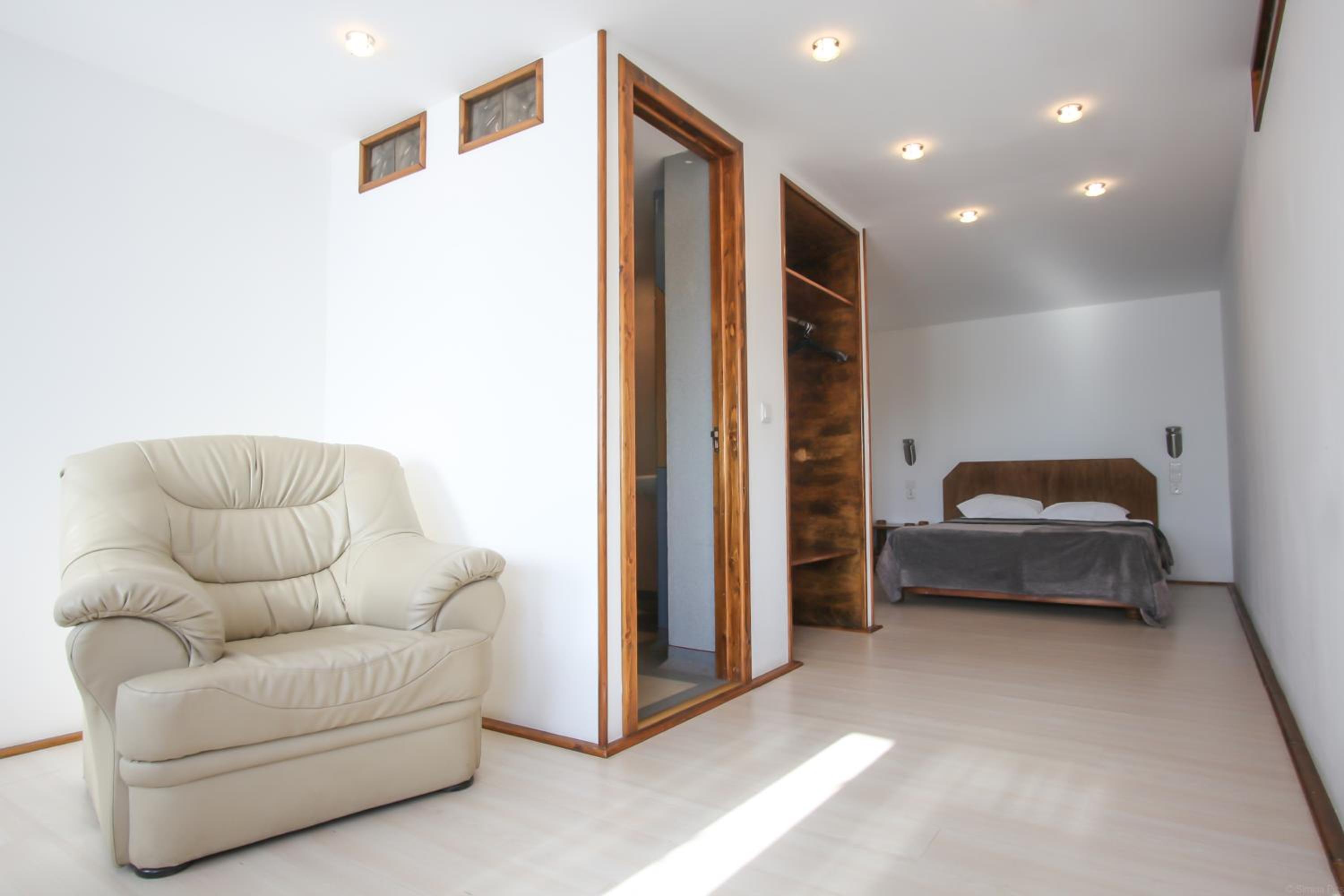 Single Room photo 1