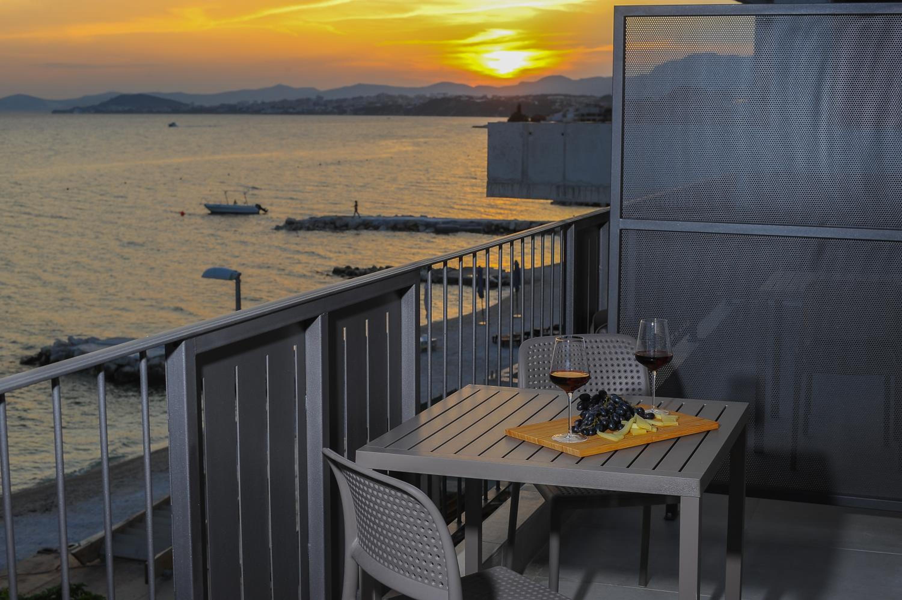 Superior Apartment with Sea View photo 2