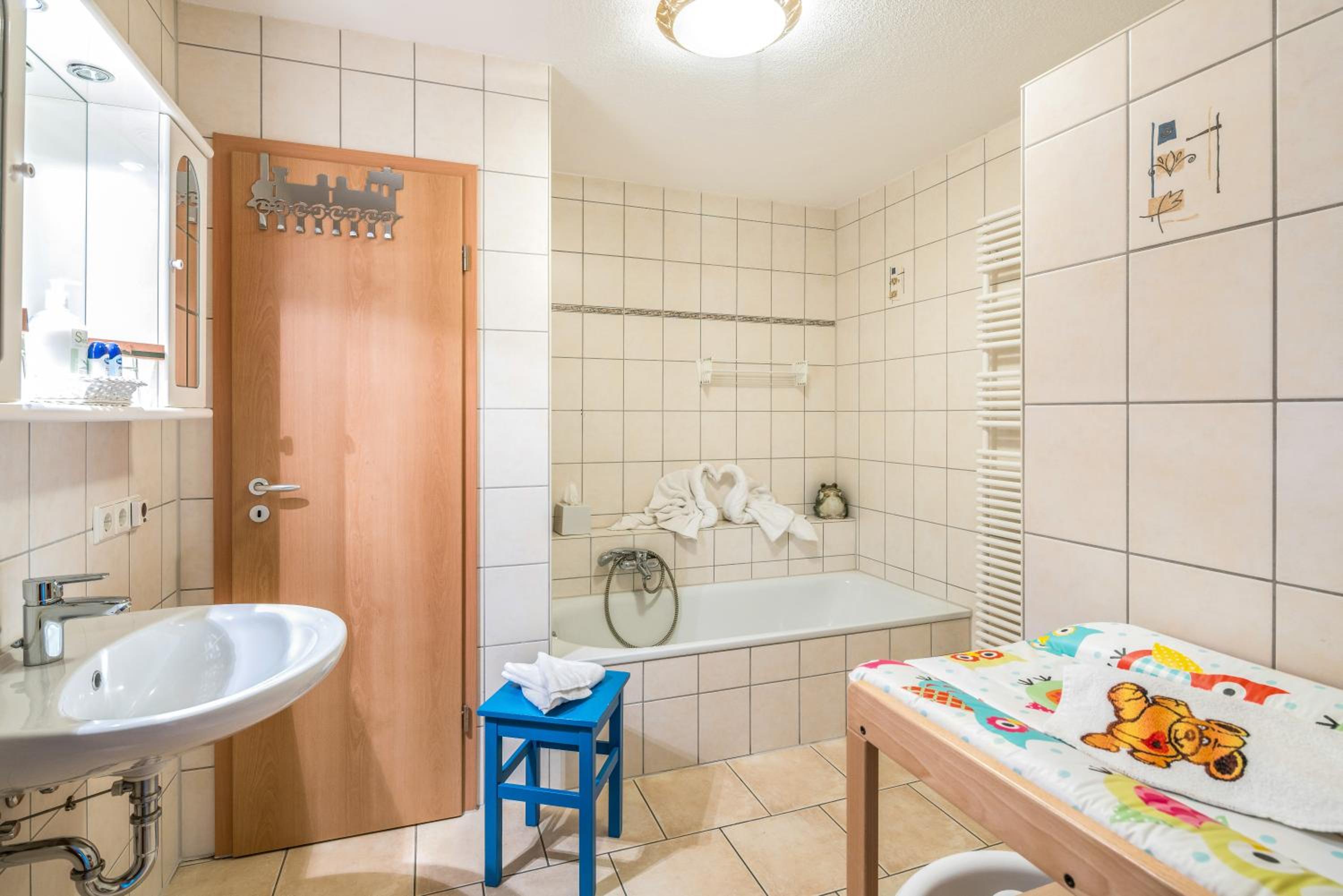 Apartment Seerose mit zwei Schlafzimmer und Balkon photo 3