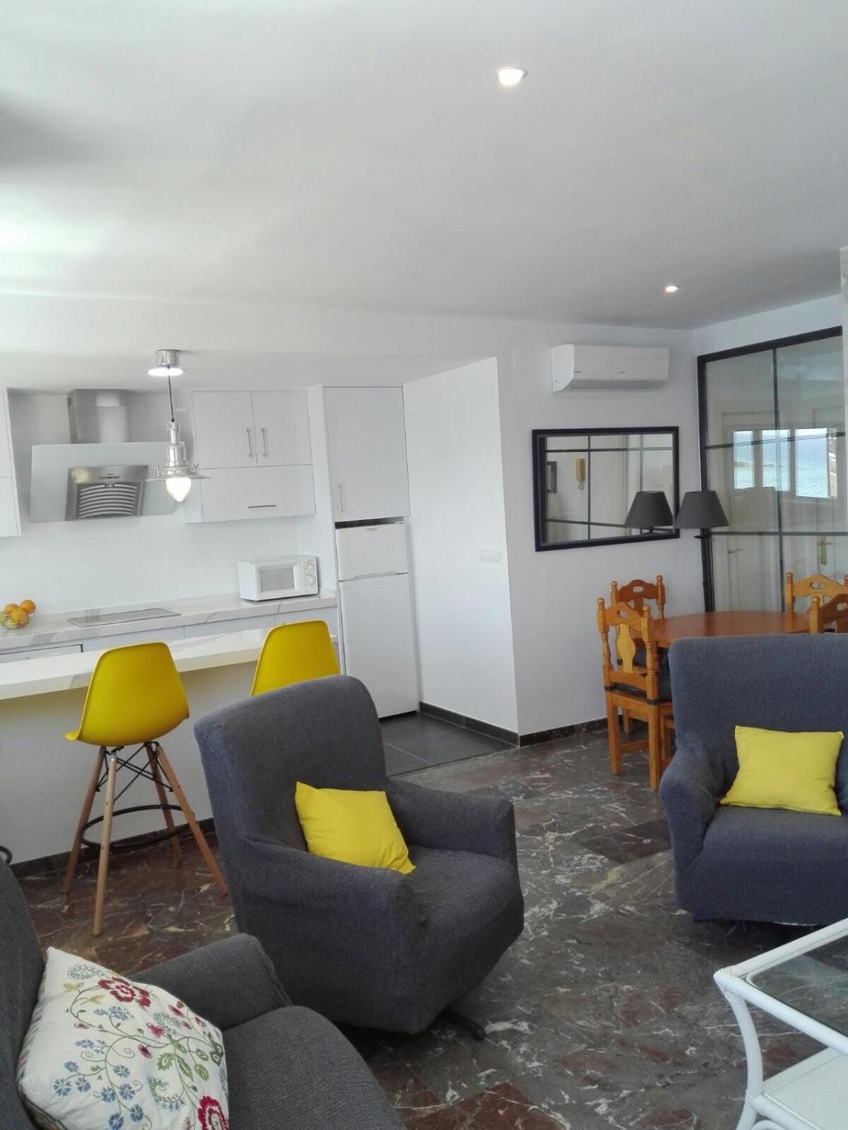 Apartment photo 3