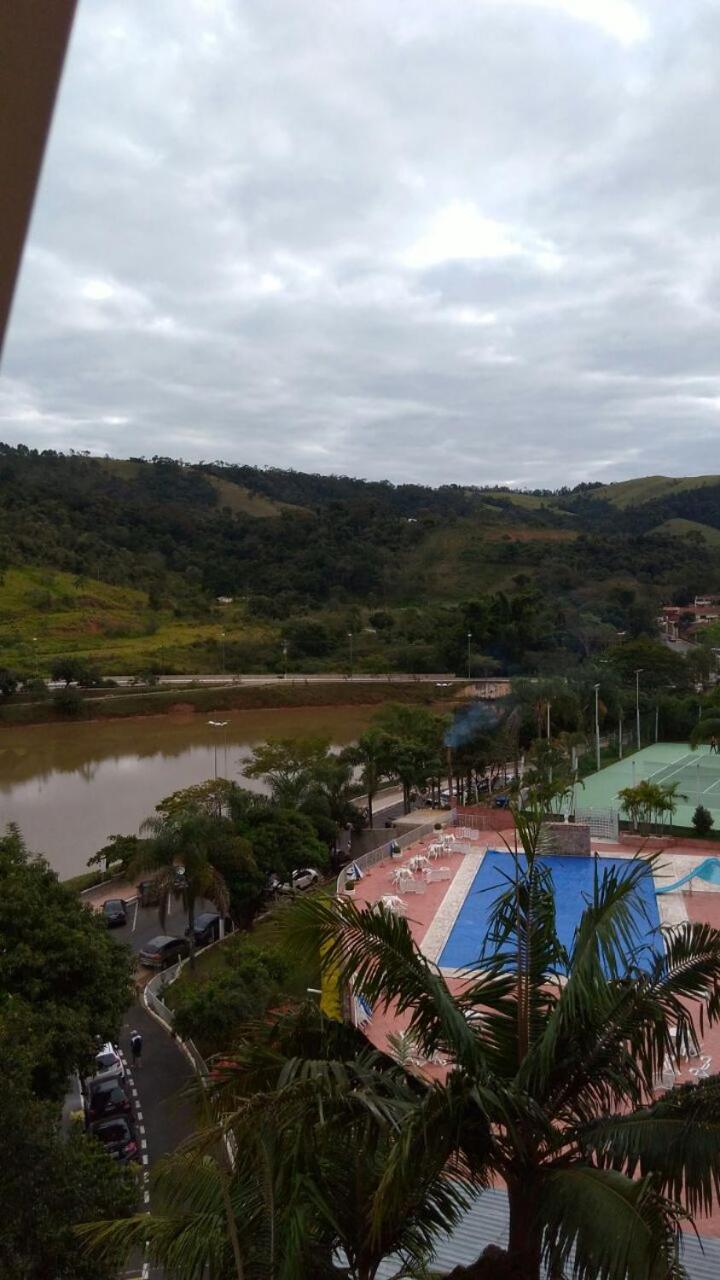 Apartment with Lake View photo 3