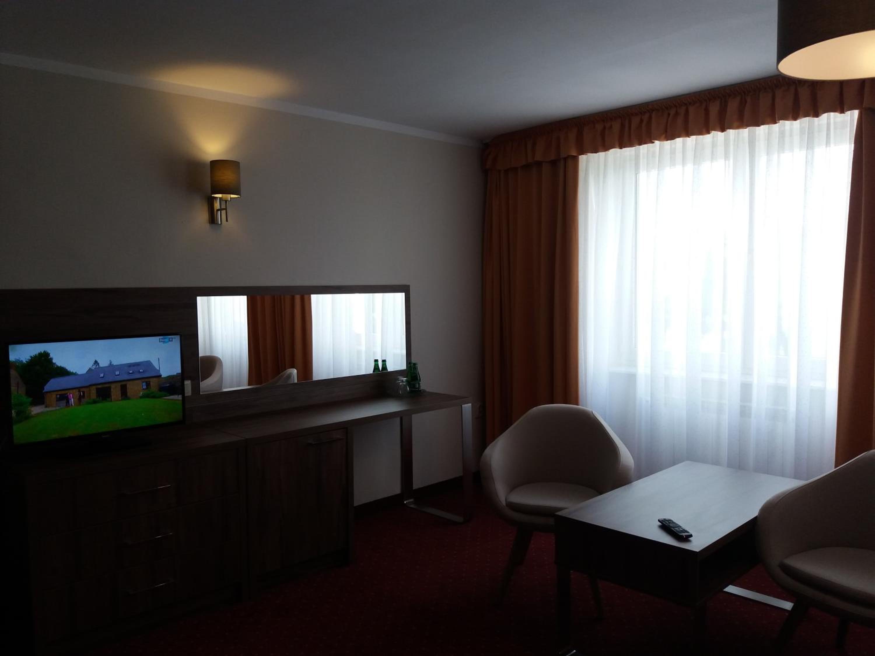 Deluxe Double Room with Shower photo 2