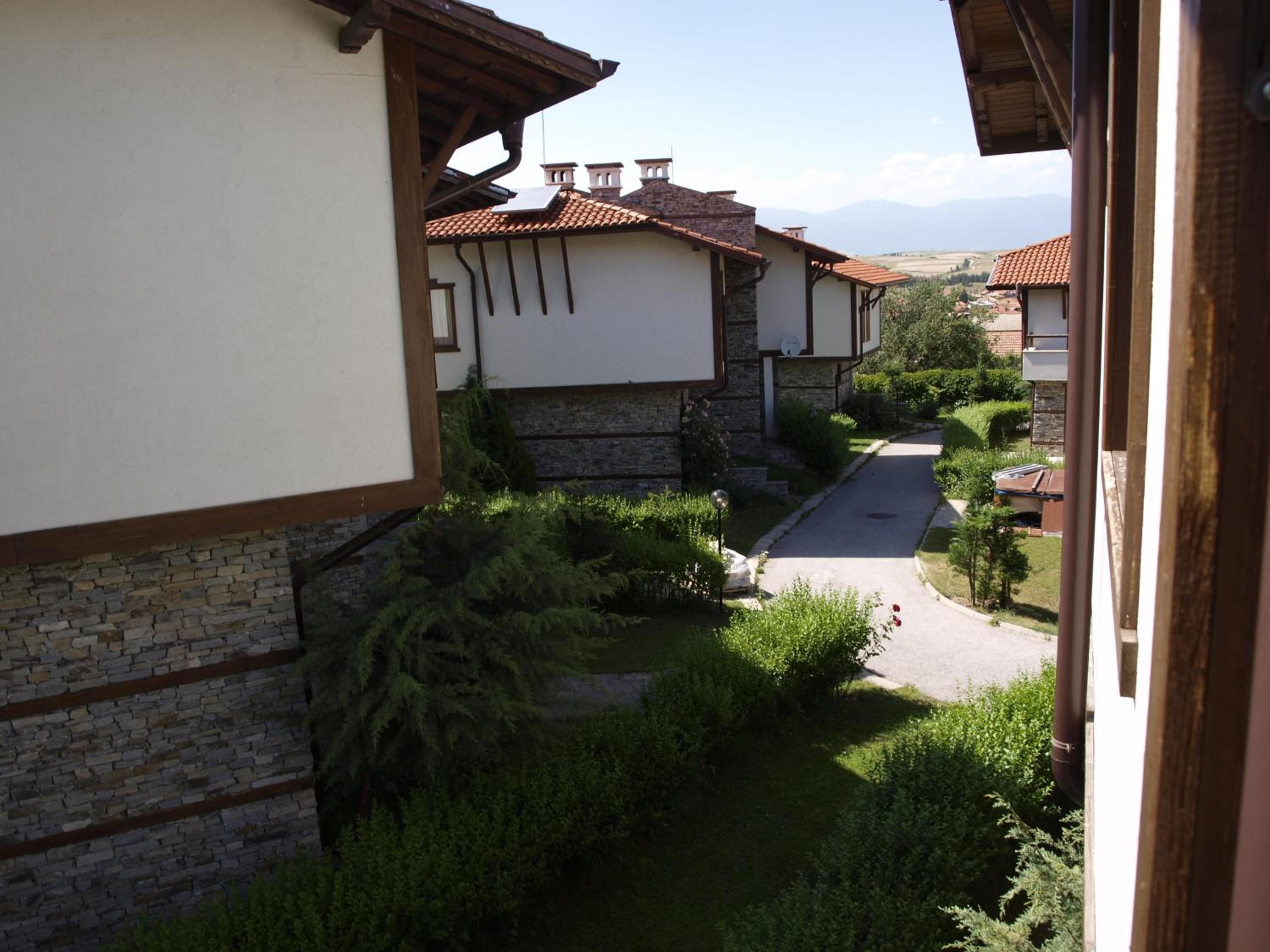 Villa photo 3