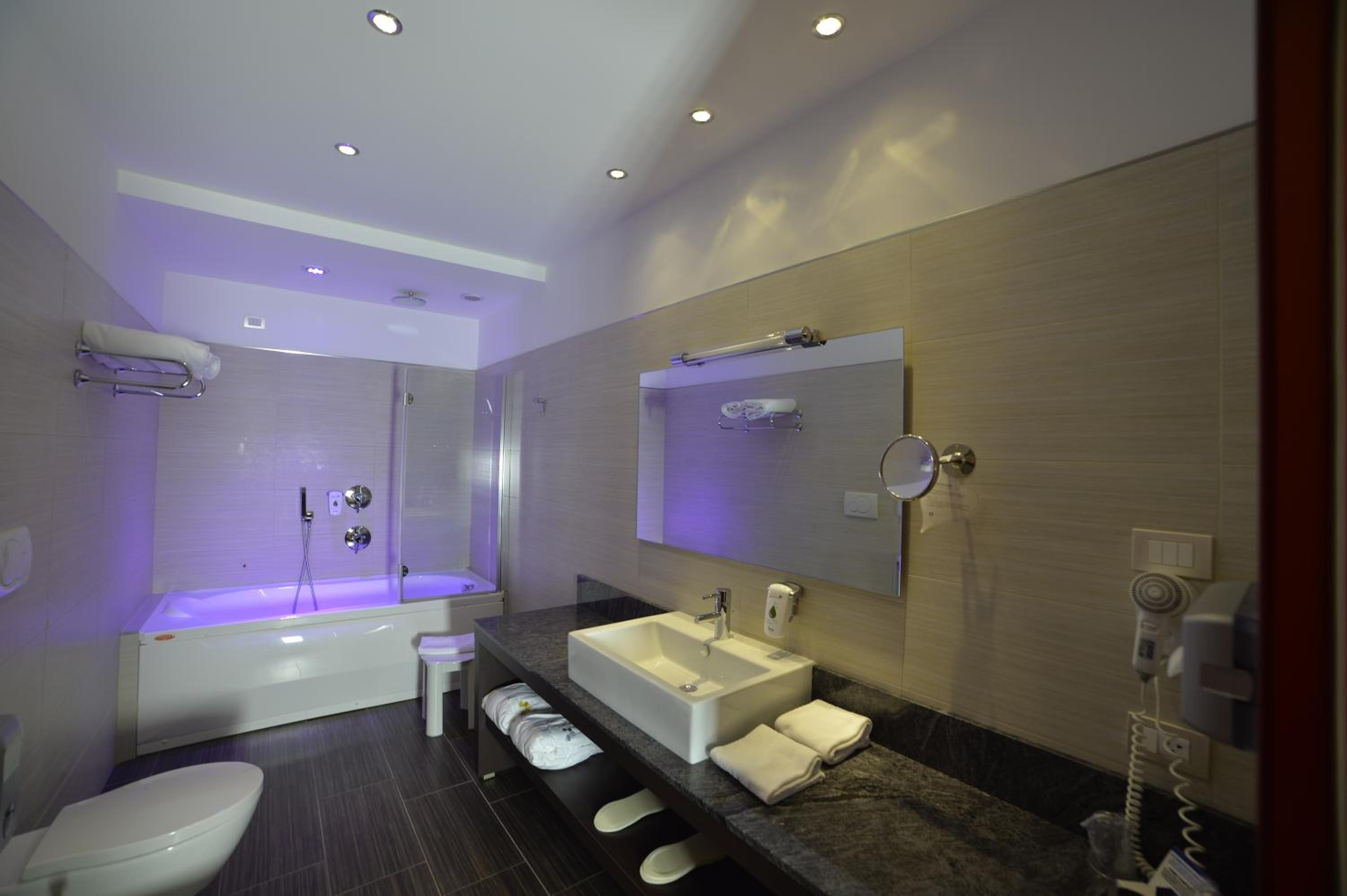 Deluxe Double Room - Photo 4