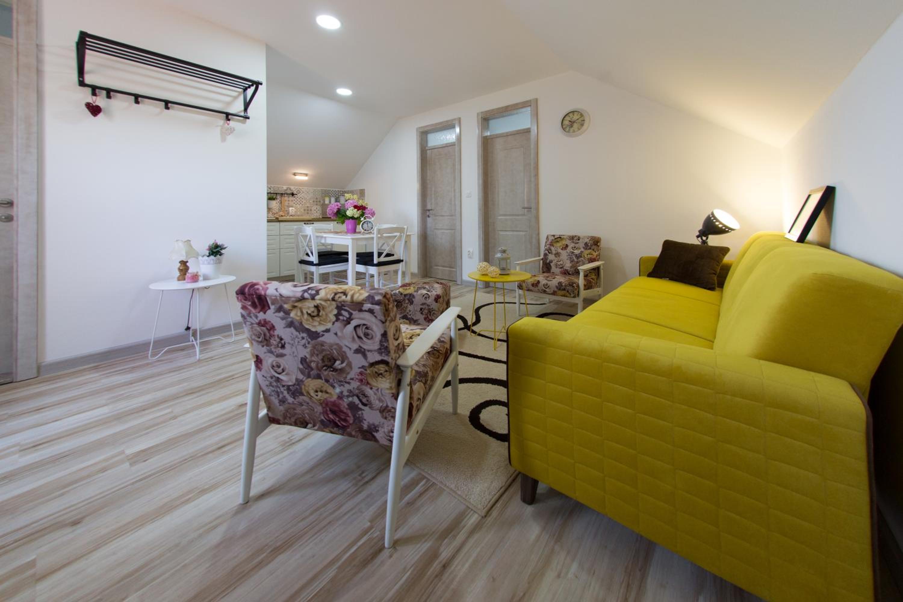 Two-Bedroom Apartment - Photo 14