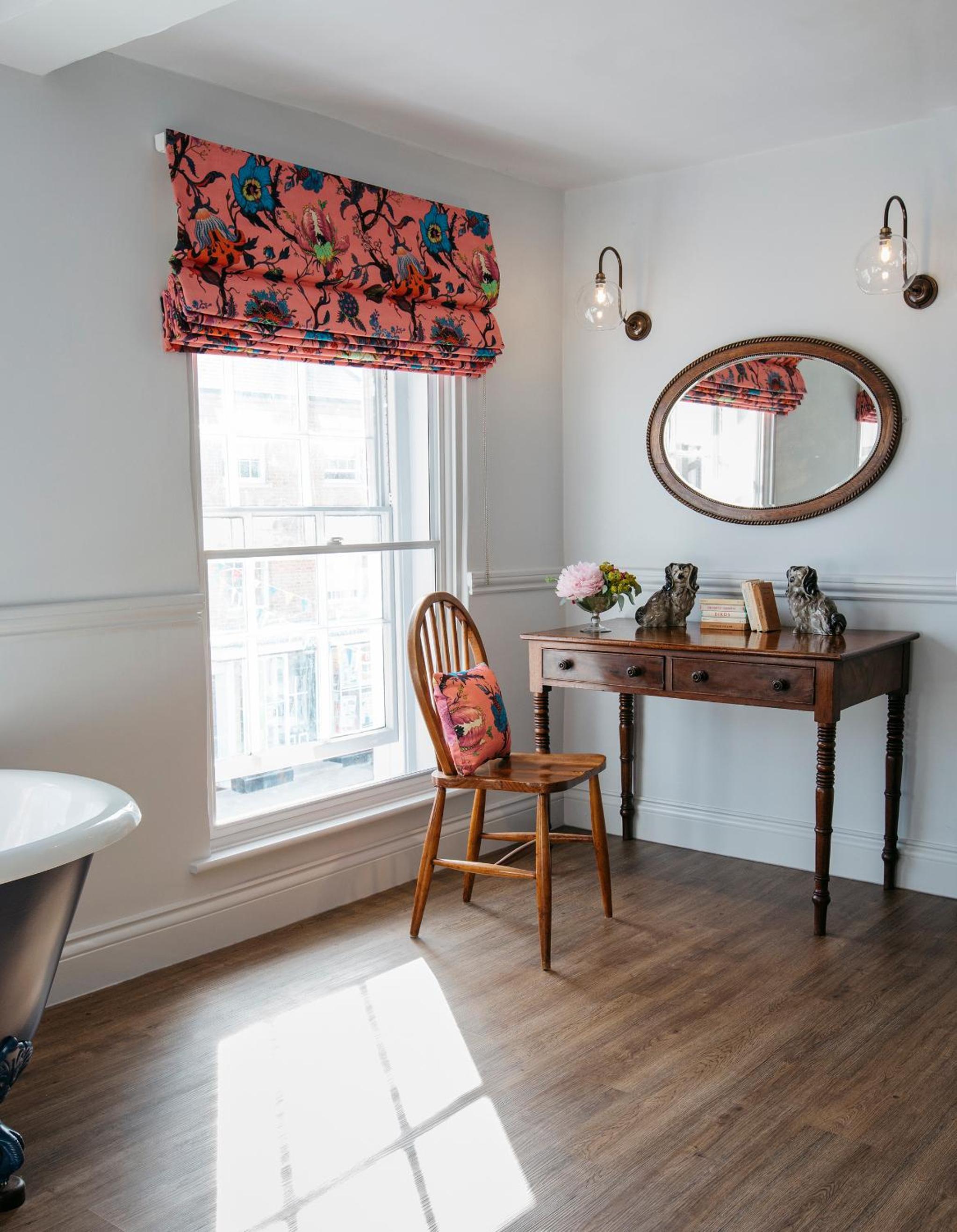 Superior King Room photo 3
