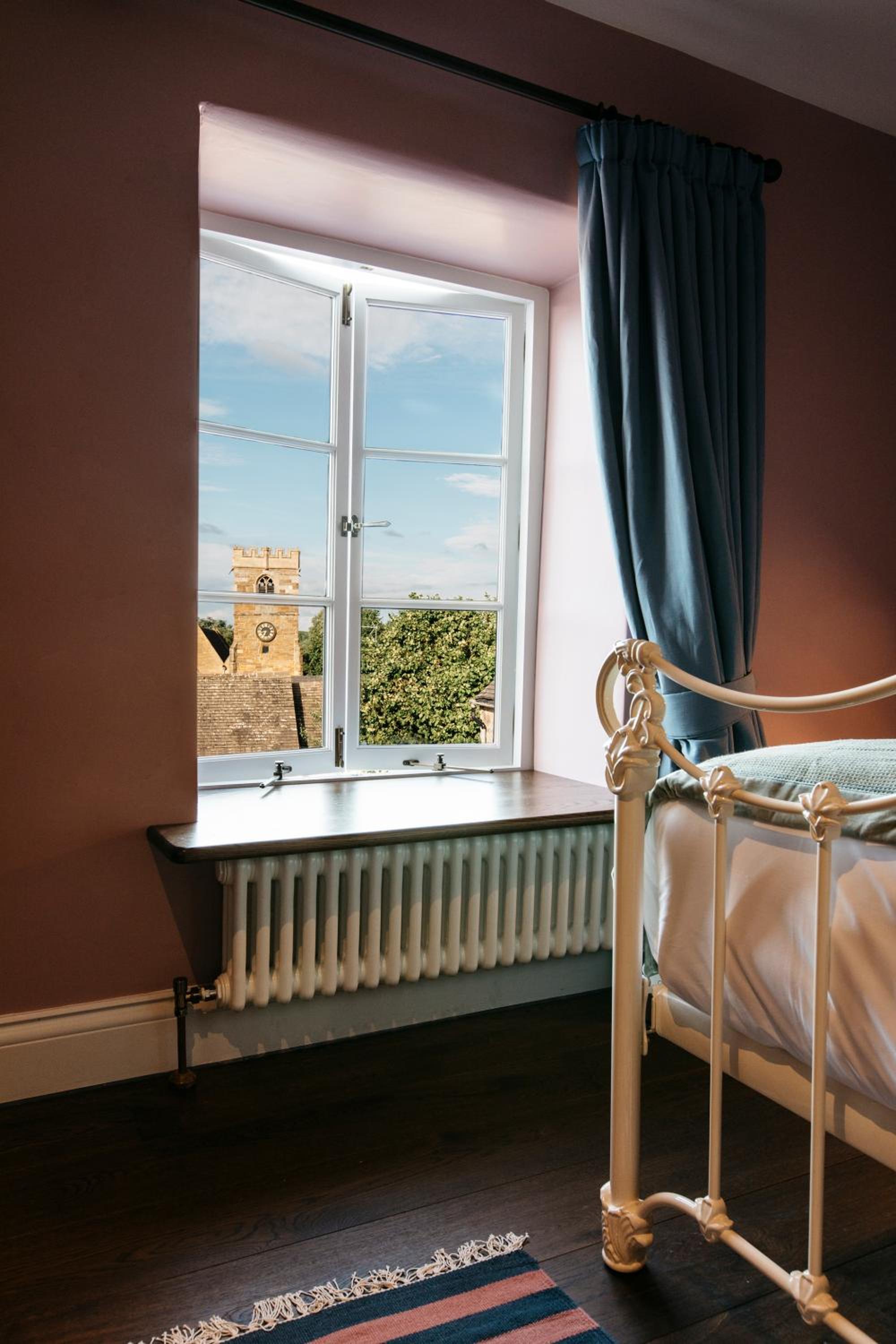 Superior King Room photo 3