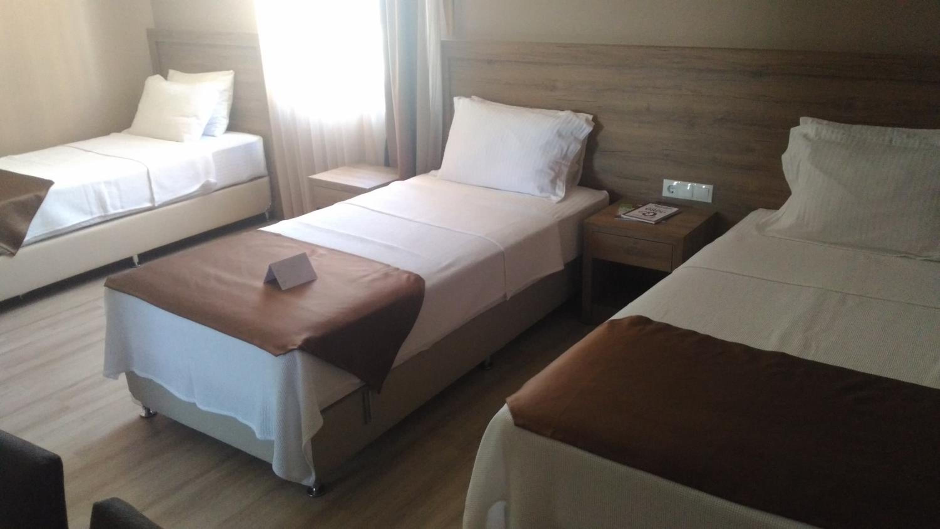 Luxury Triple Room