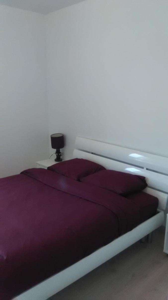 Two-Bedroom Apartment - Photo 2