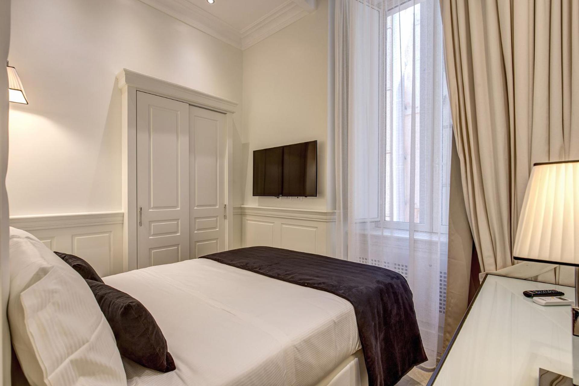 Single Room photo 3