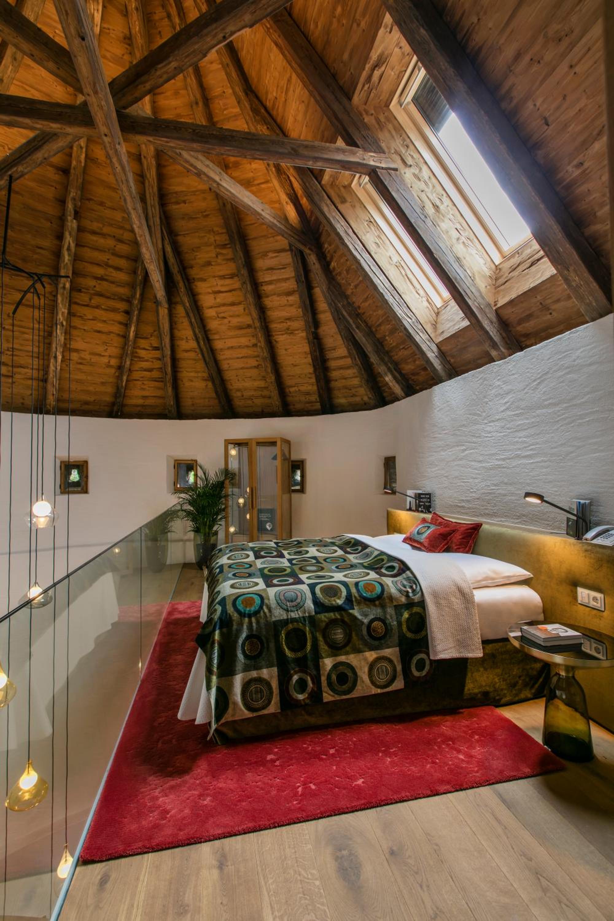Duplex Suite - Photo 4