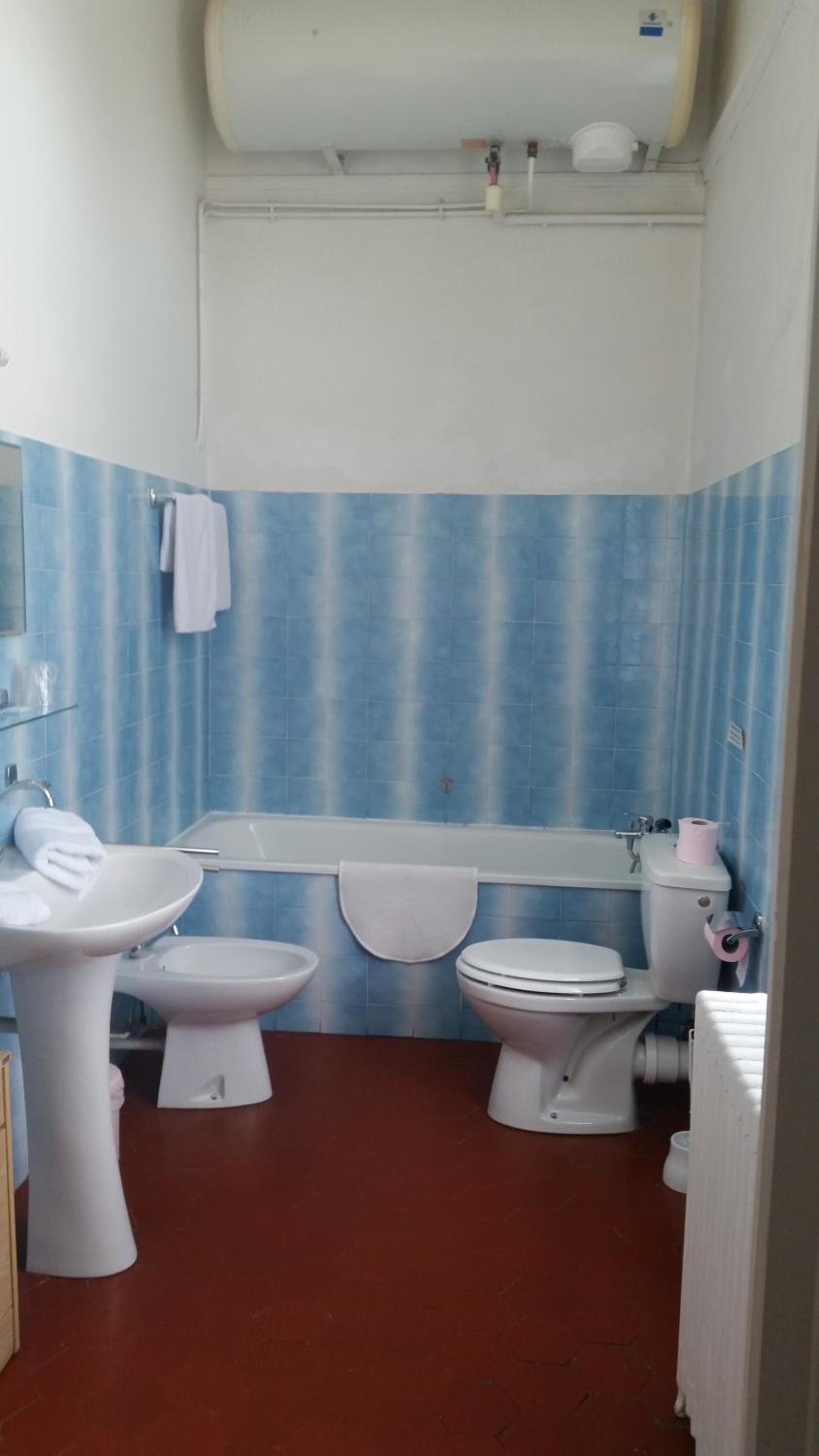 Triple Room - Photo 2