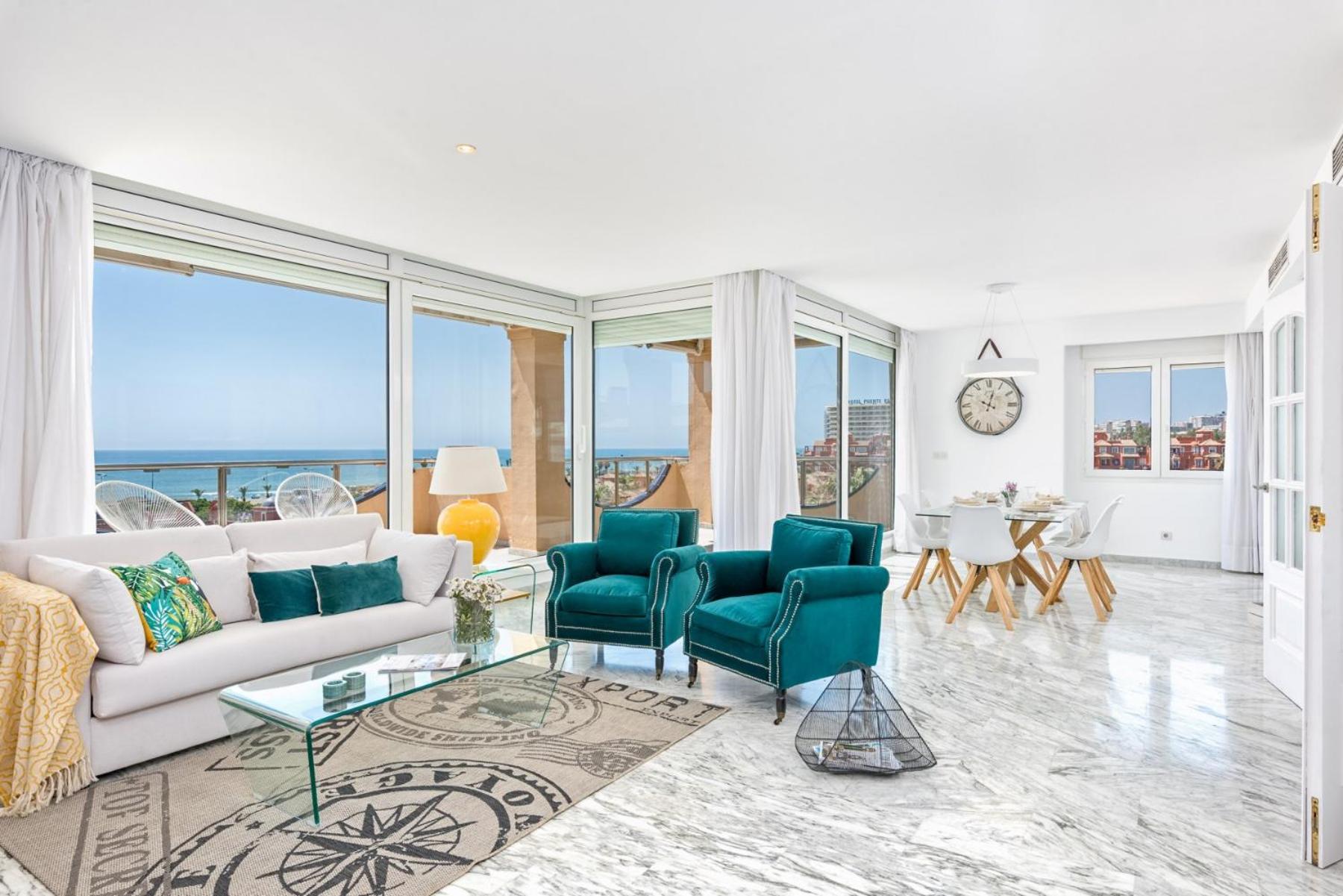 Apartamento con vista al mar