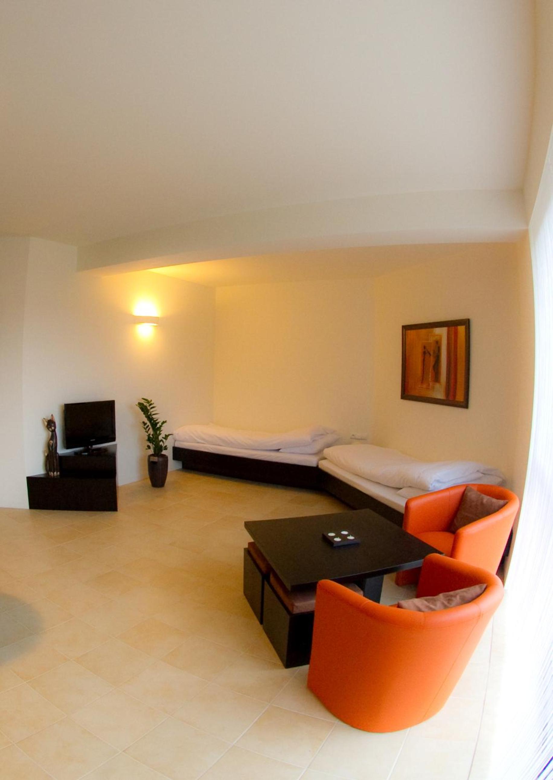 Apartment 55