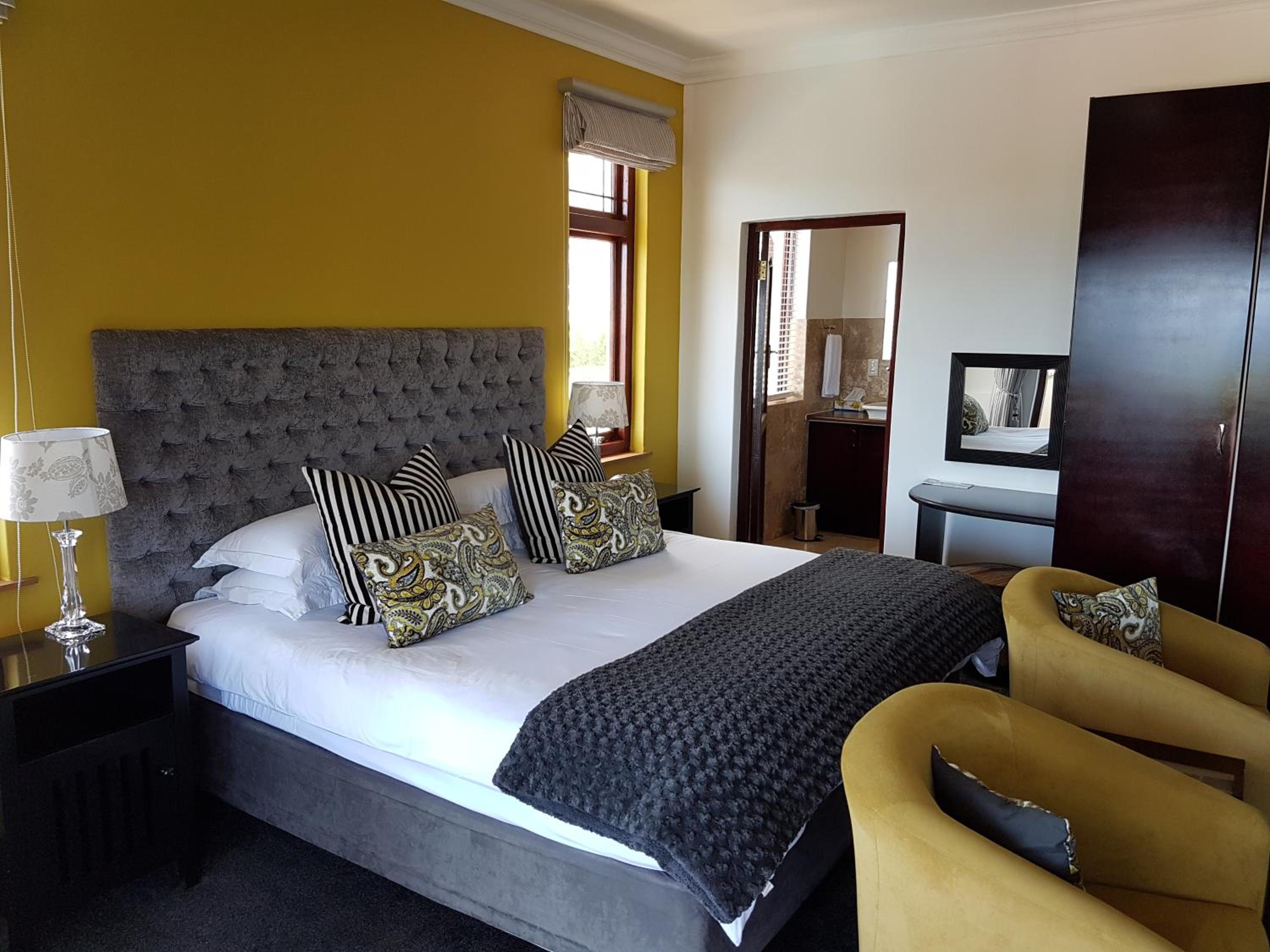 Superior King Room