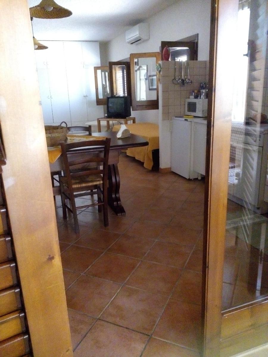 One-Bedroom House photo 3