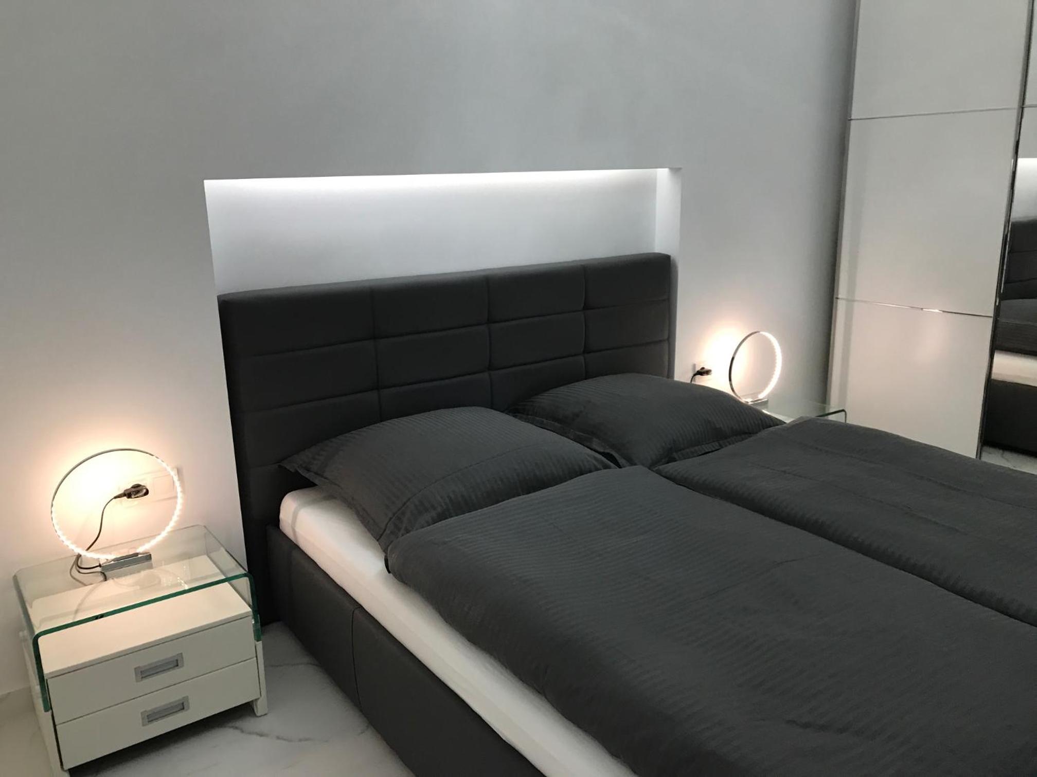 Two-Bedroom Apartment - Photo 7