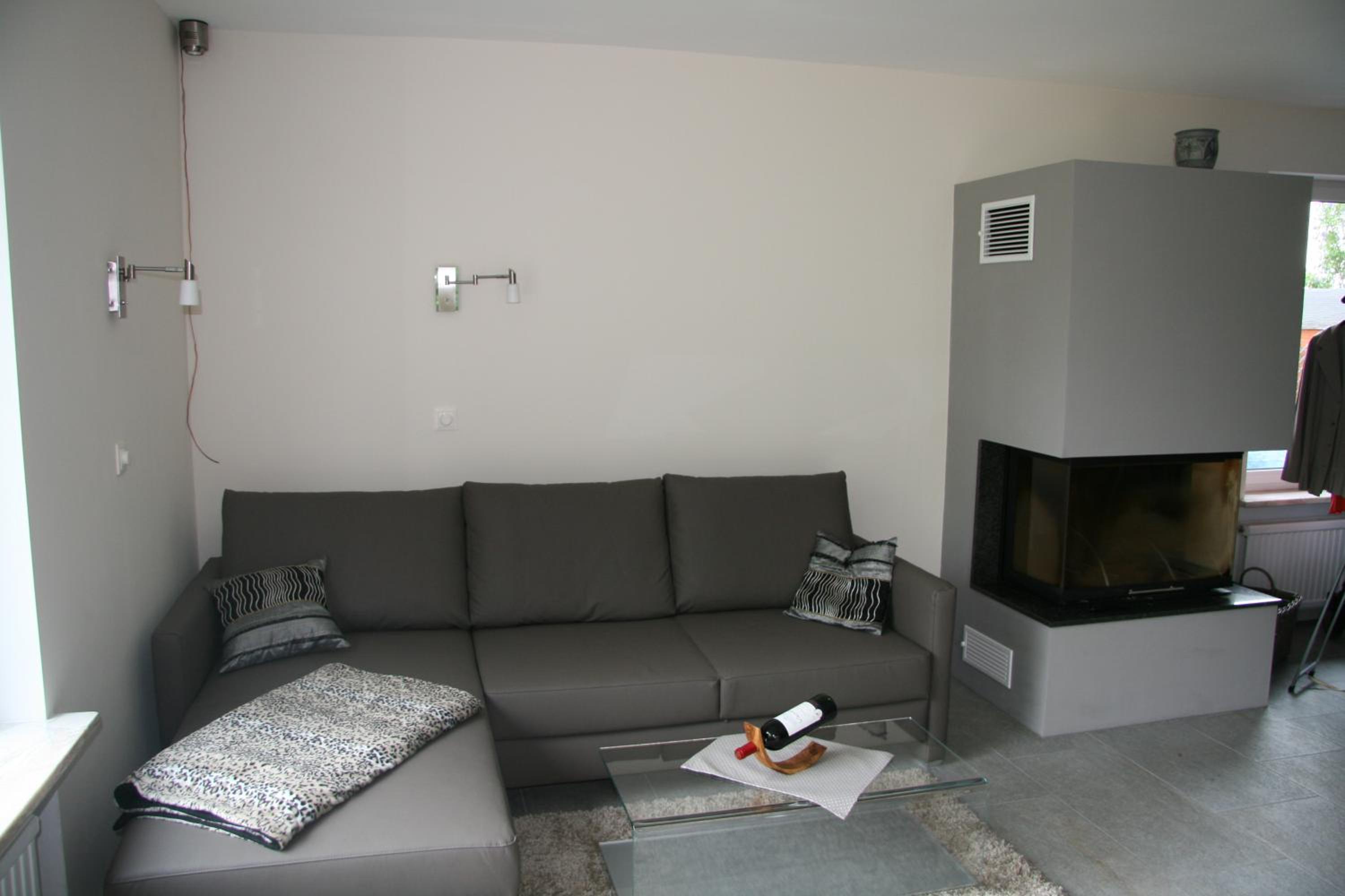 Apartment with Terrace photo 3
