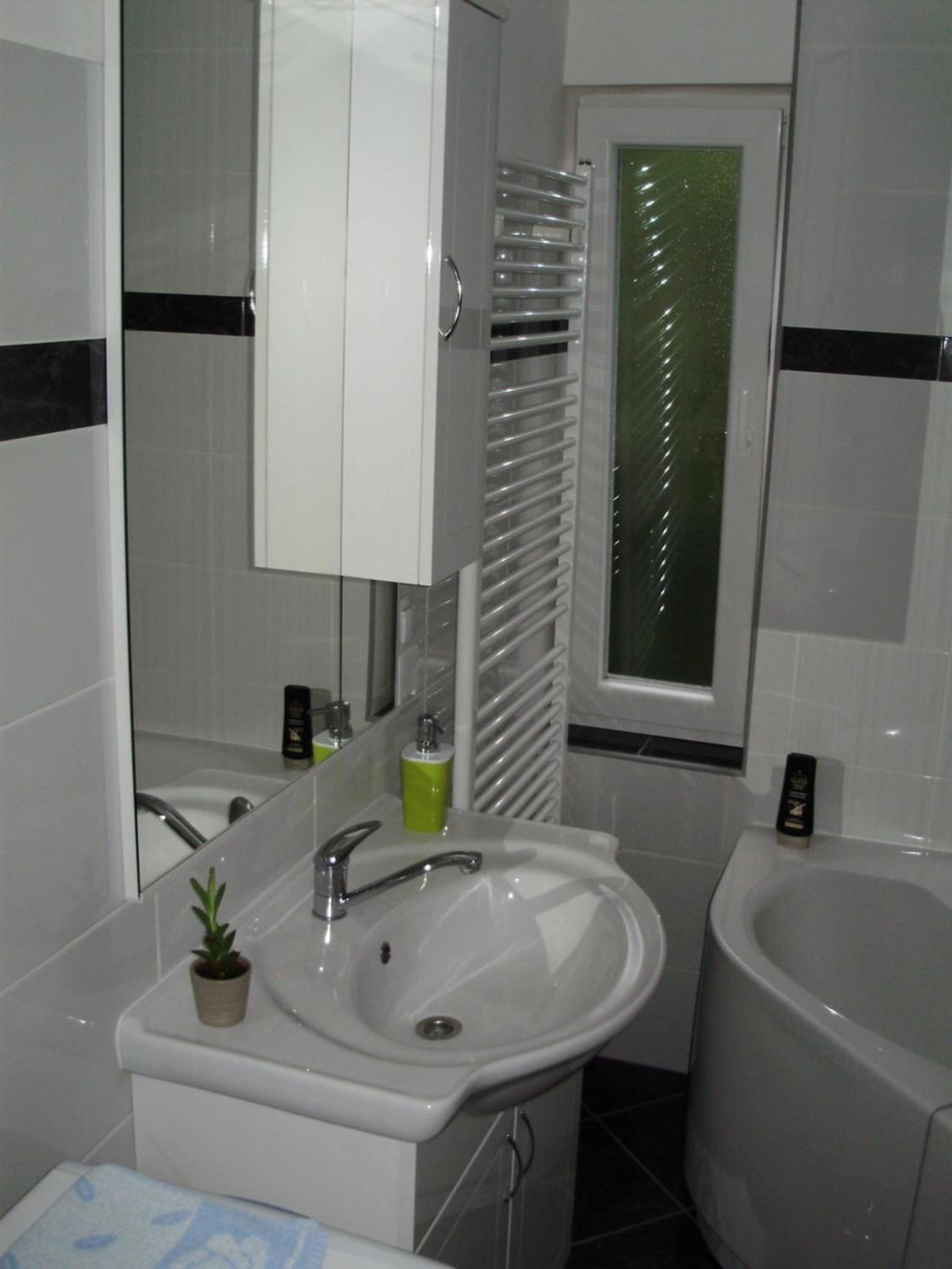 One-Bedroom Apartment - Photo 22