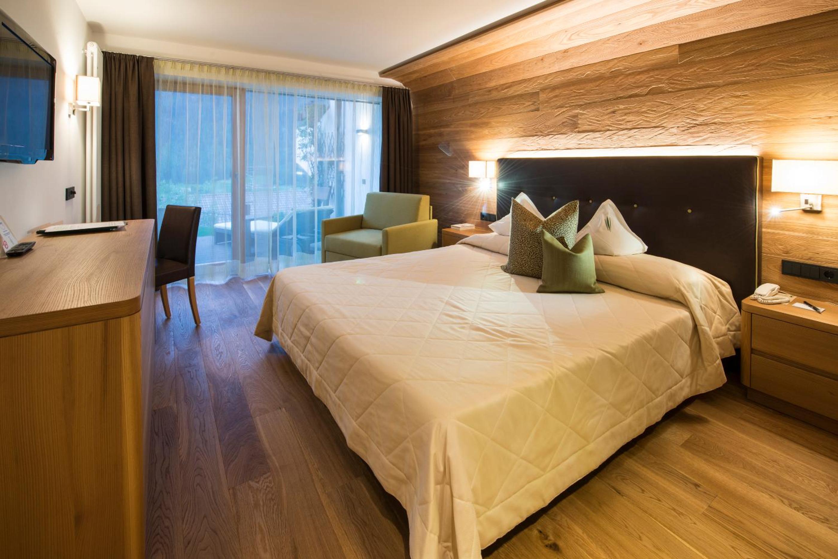 Triple Room with Mountain View
