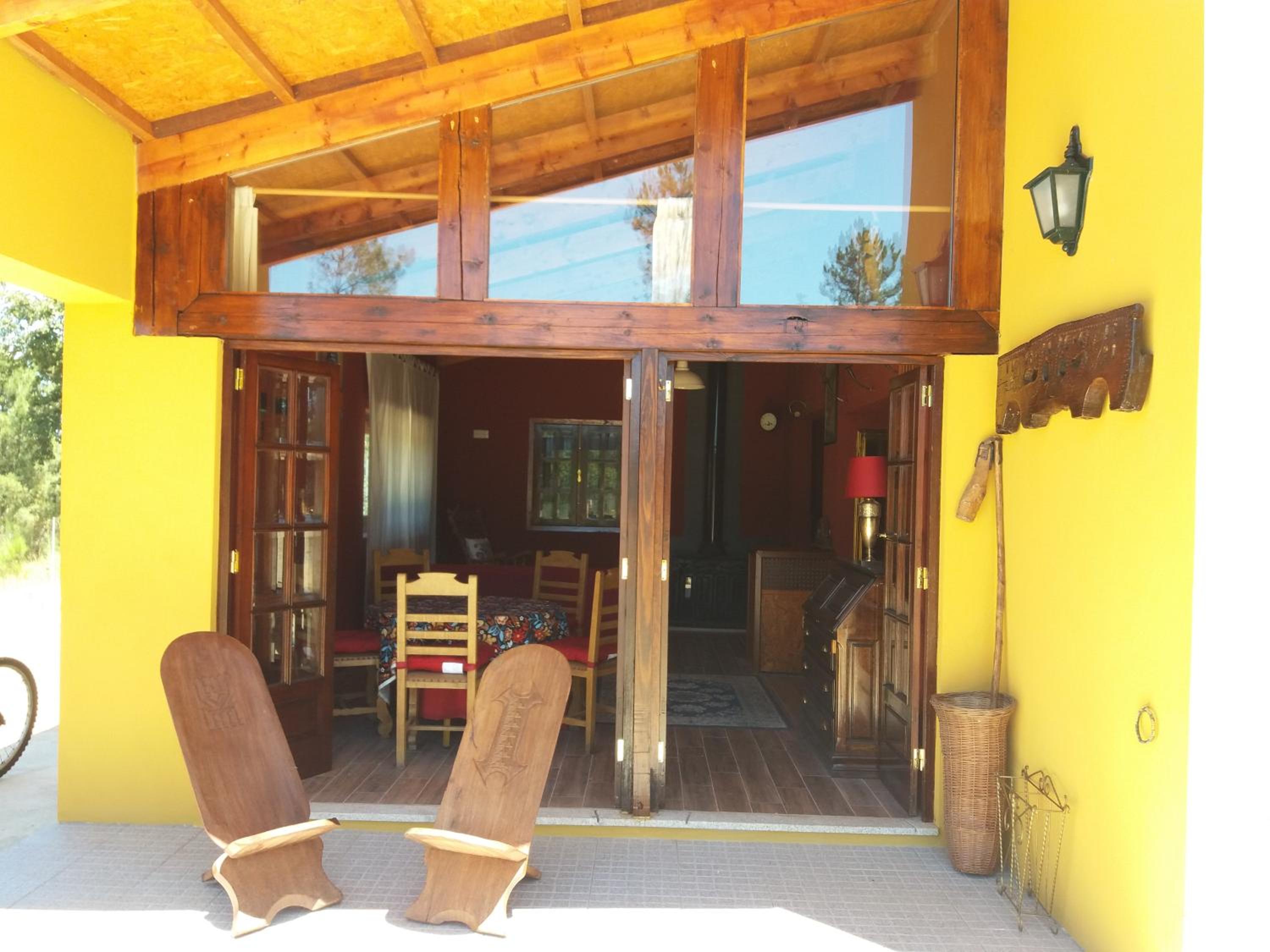 Two-Bedroom House - Photo 11