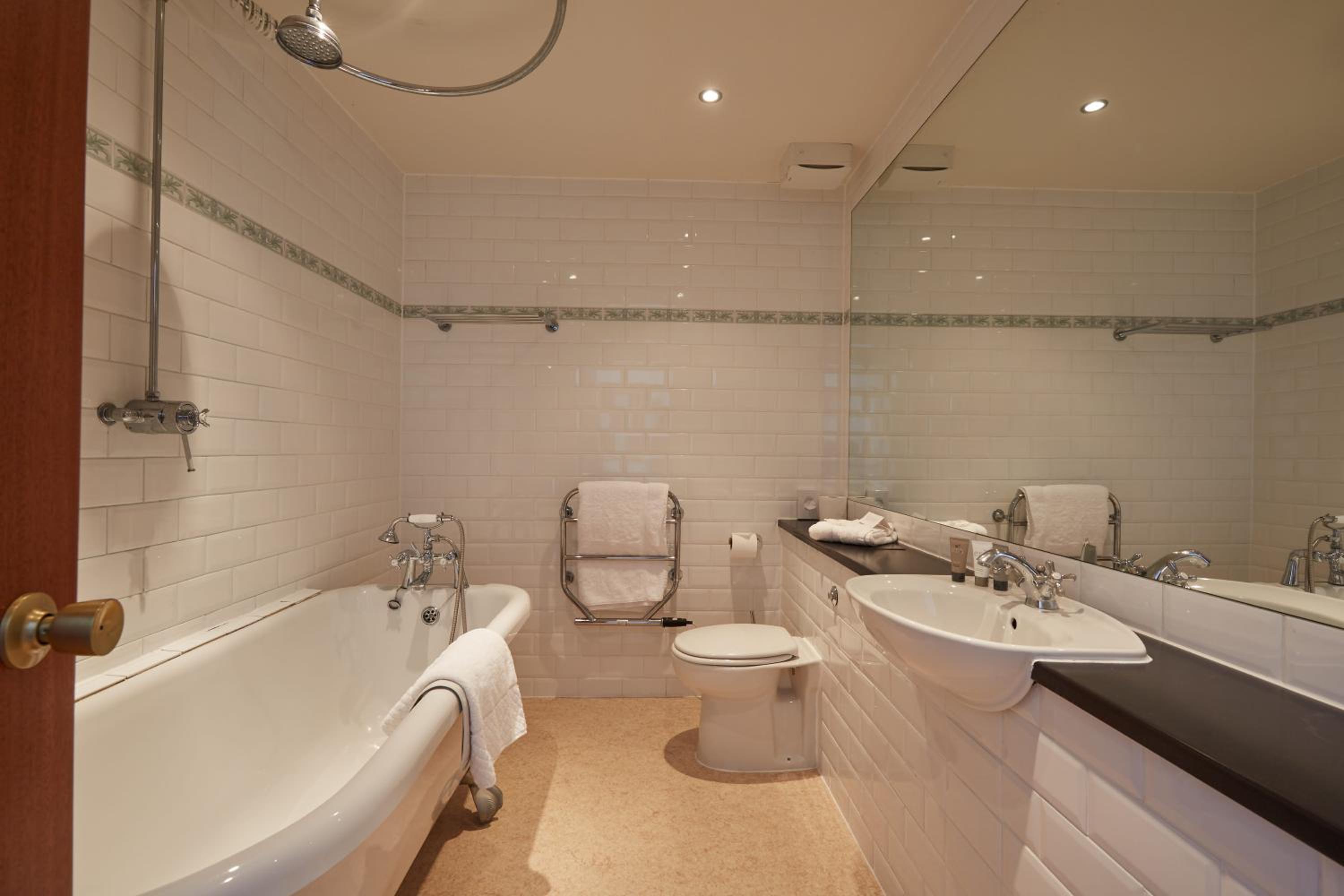 Executive Double Room - Photo 3