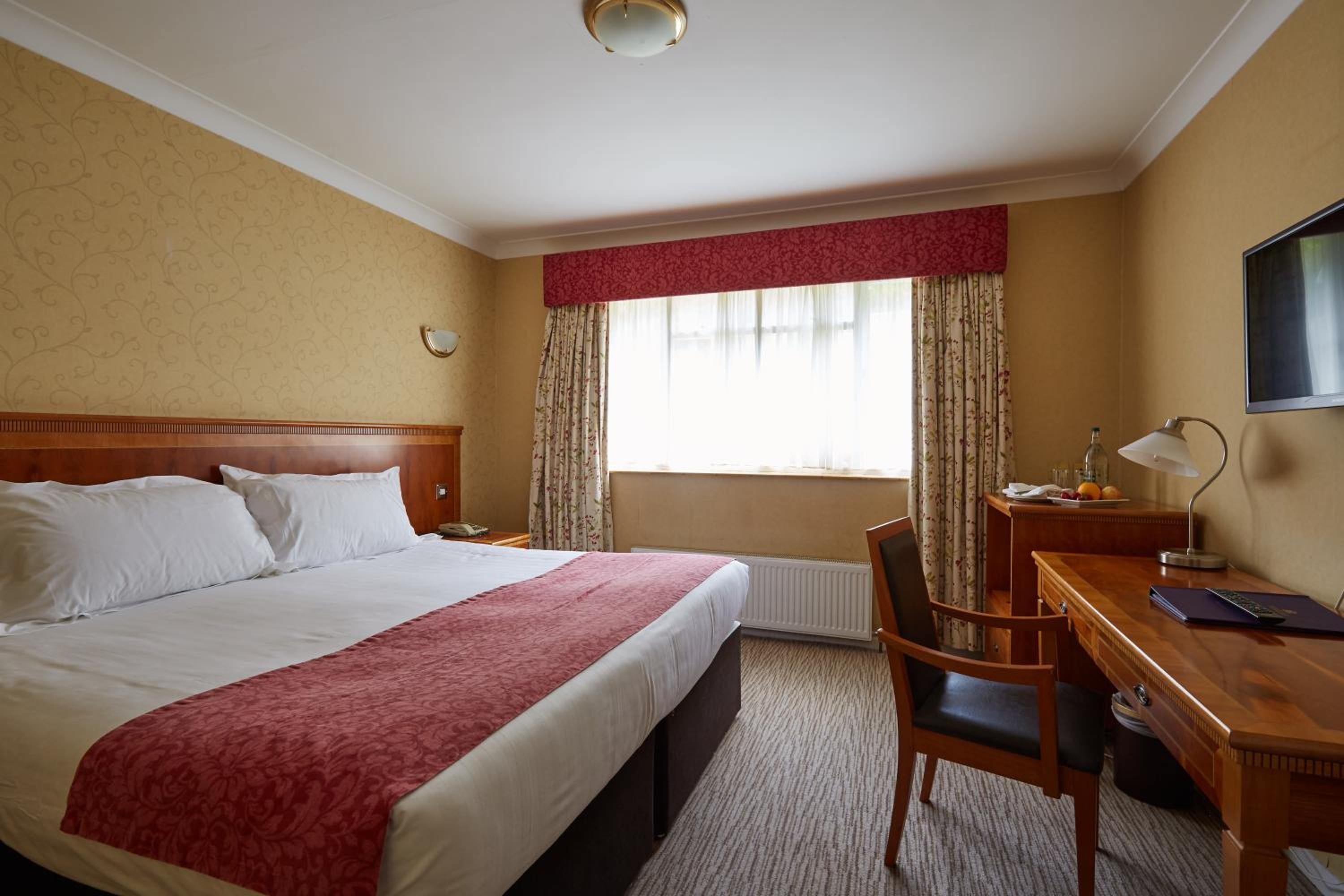 Standard Double Room - Photo 12