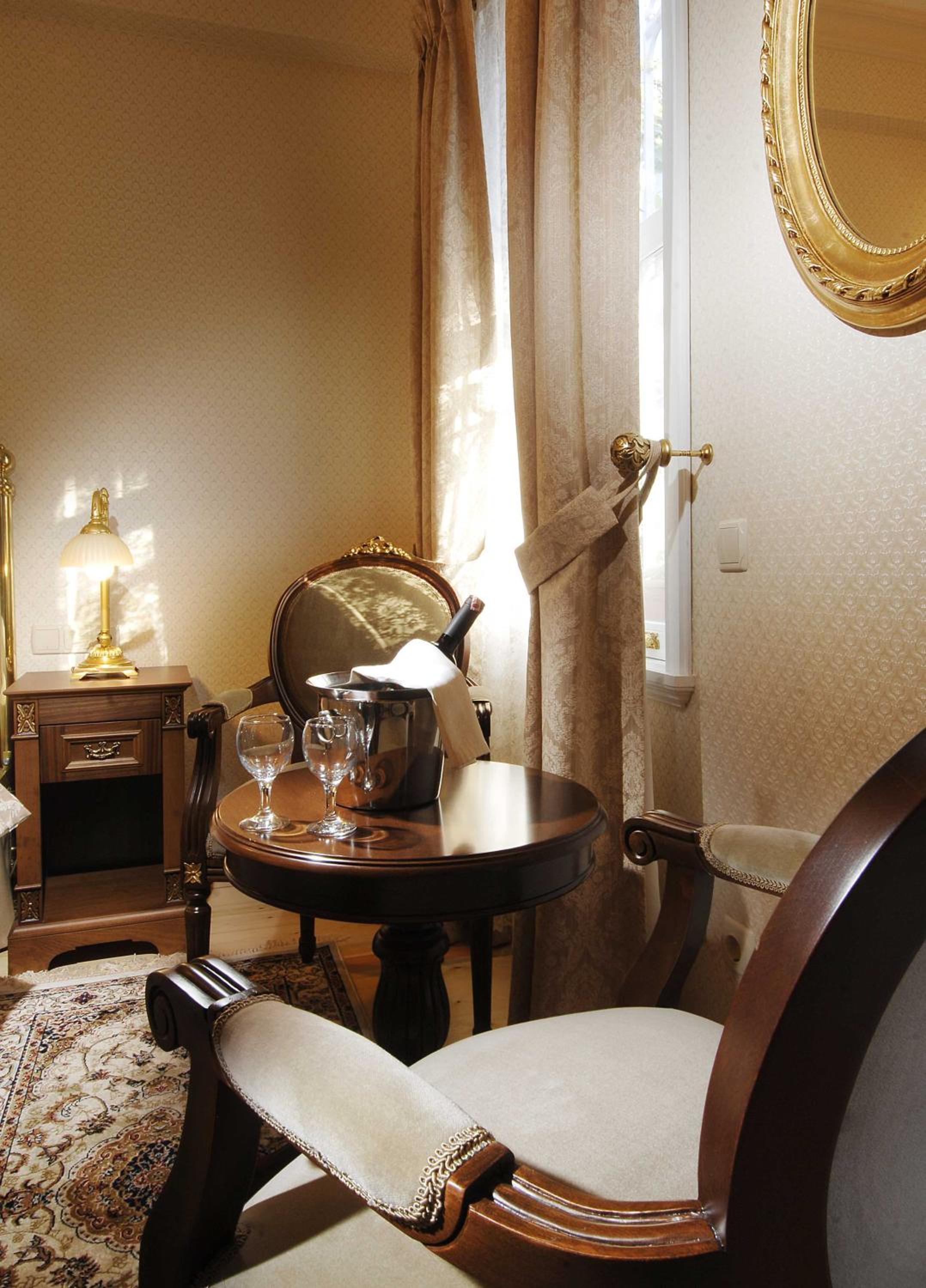 Deluxe Double Room photo 3