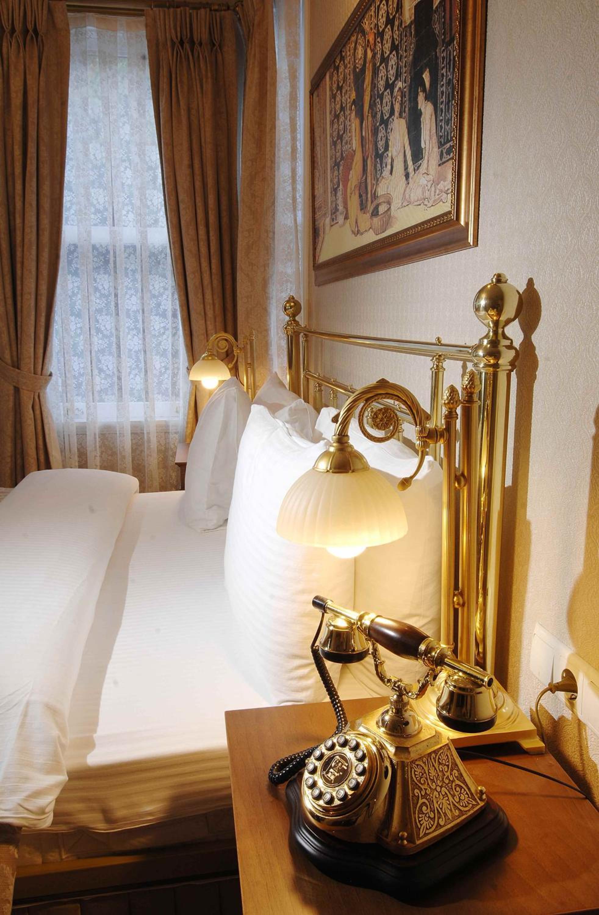 Deluxe Double Room photo 2