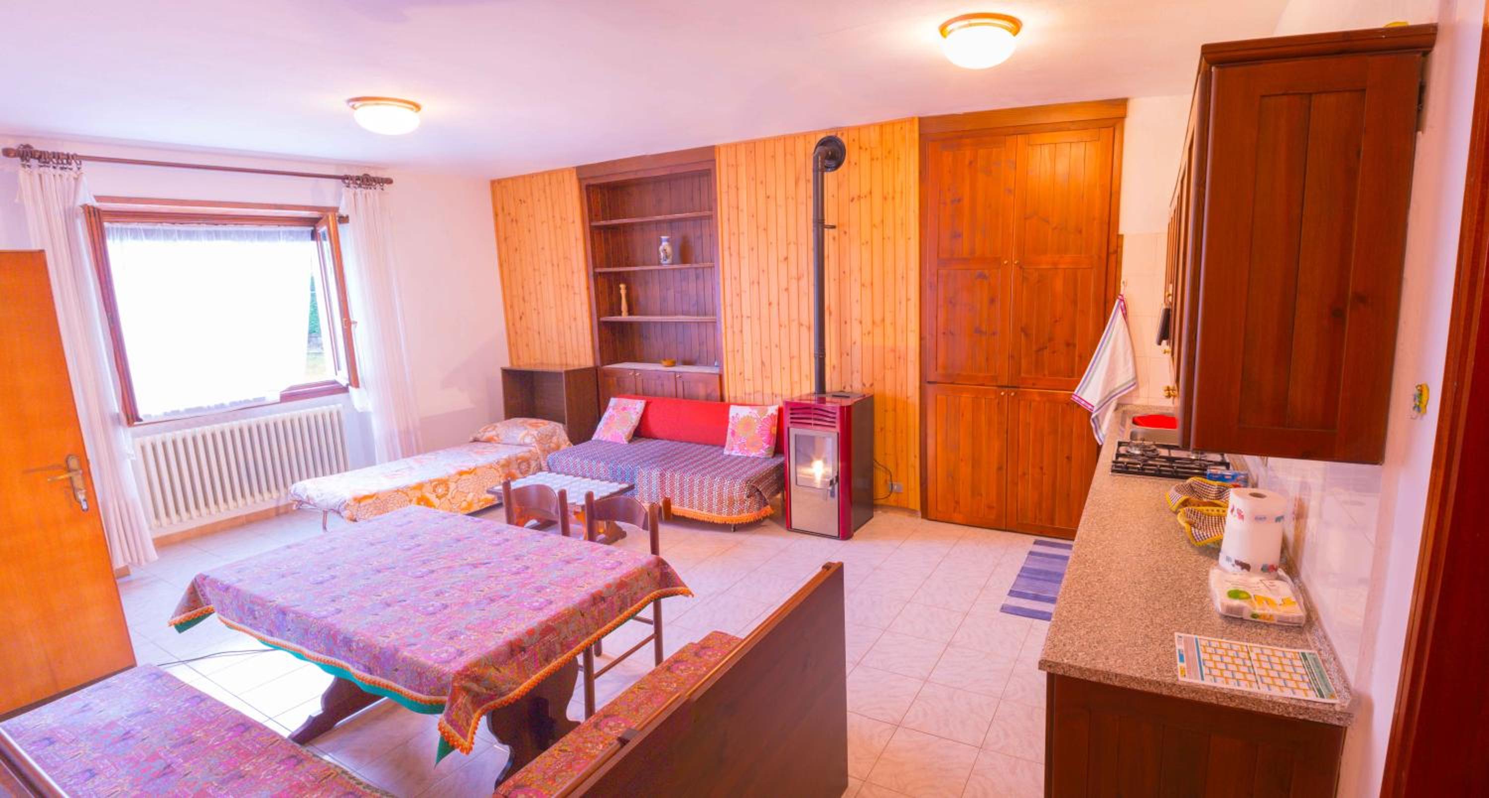 One-Bedroom Apartment