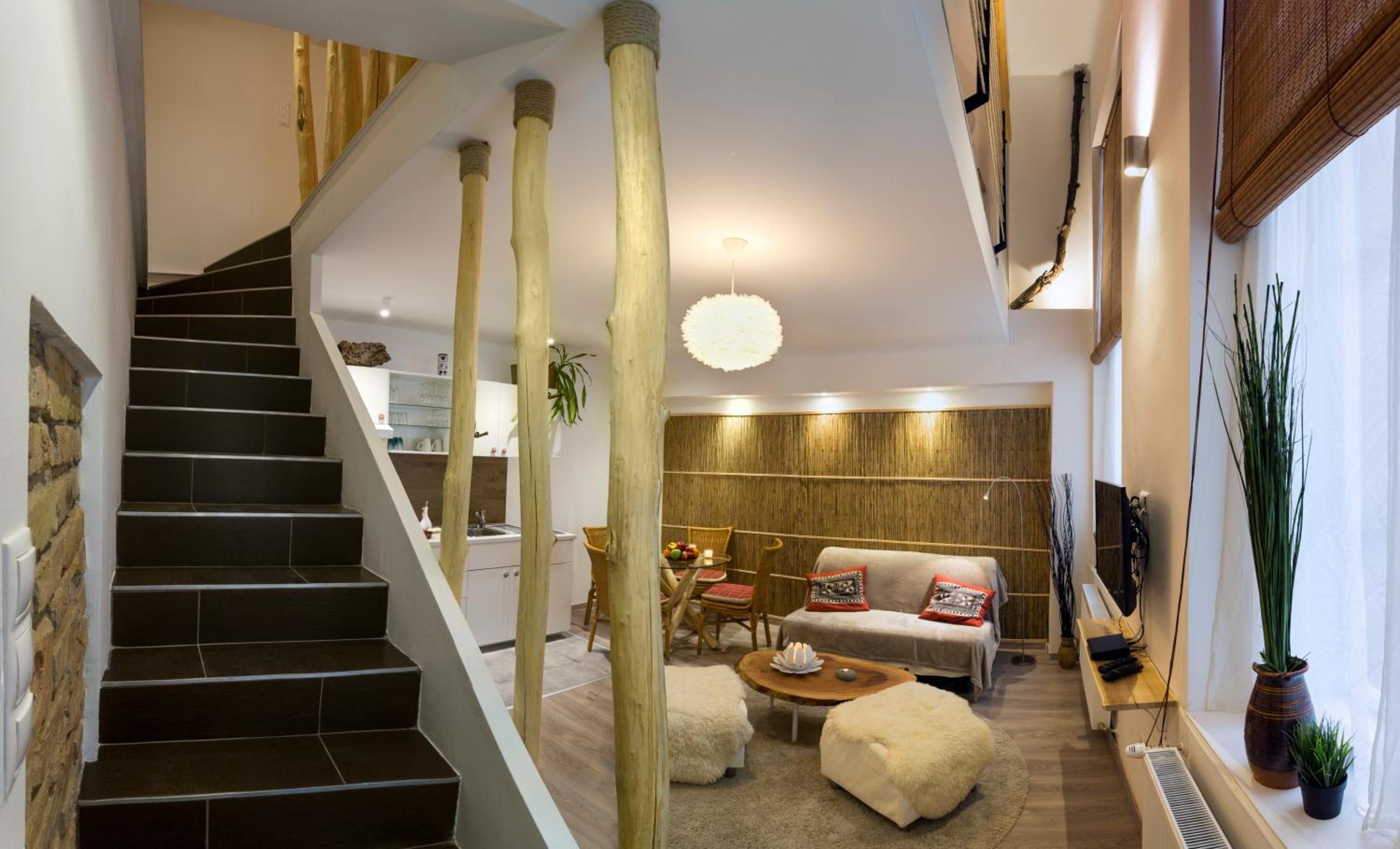Apartment - Split Level