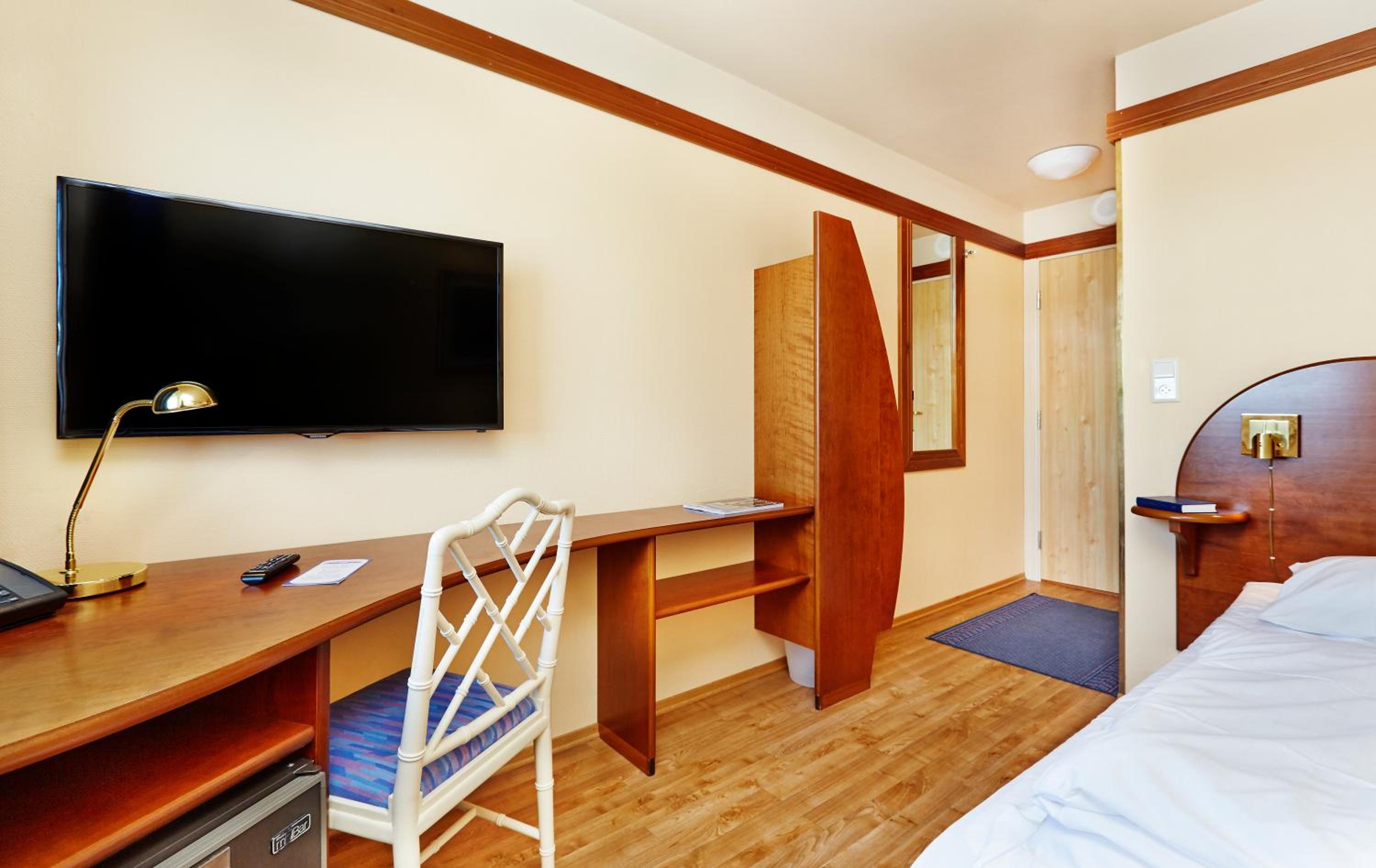 Budget Single Room