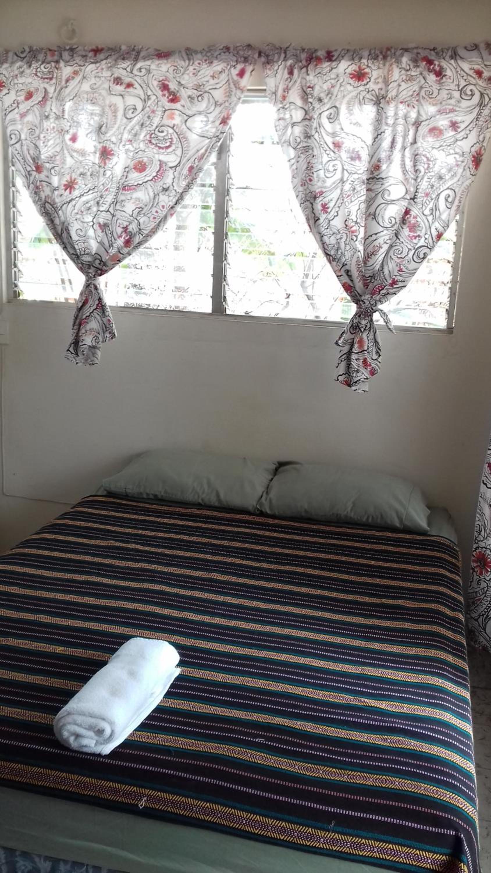 Single Room with Private Bathroom photo 1