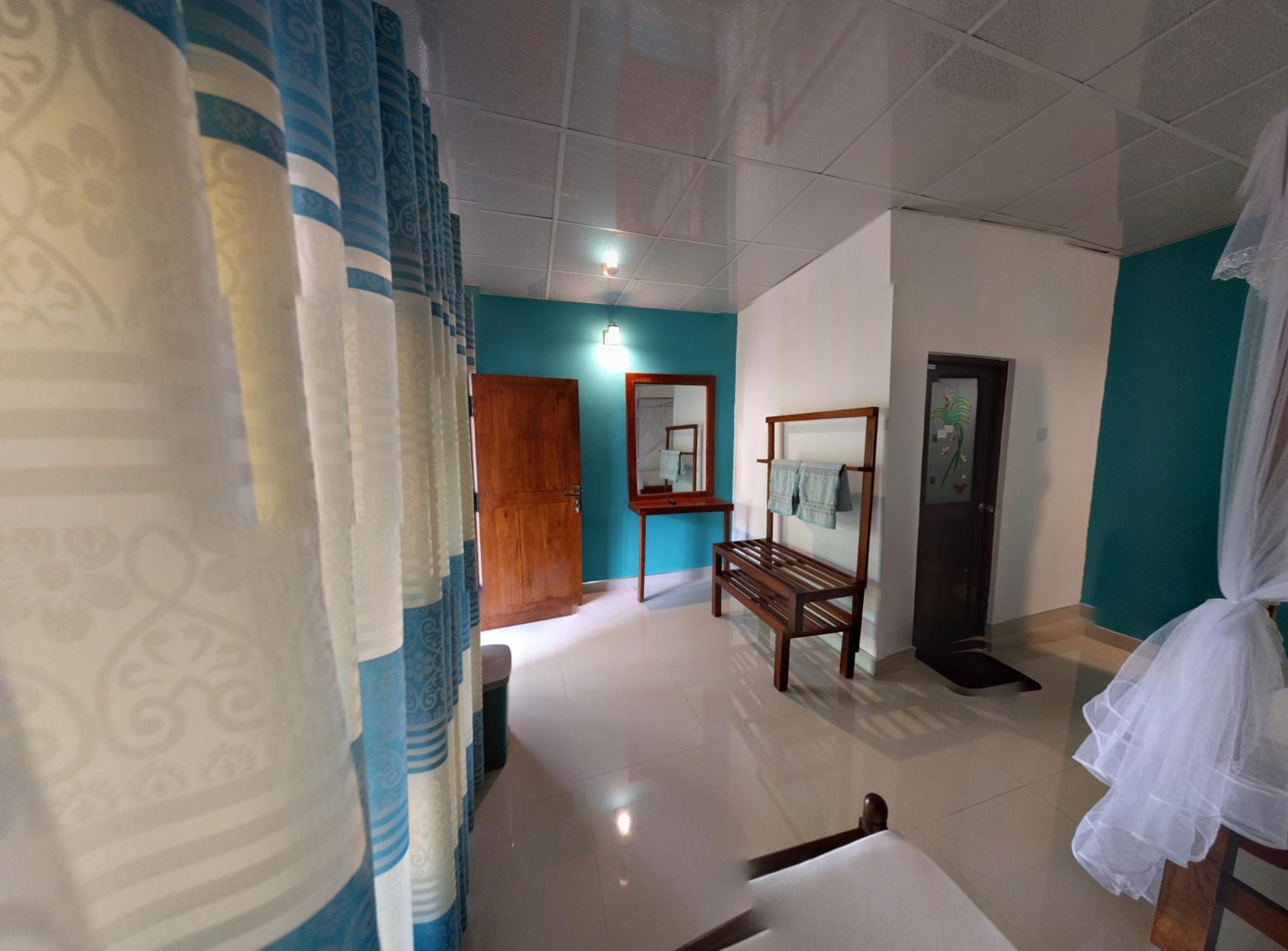 Deluxe Quadruple Room photo 2