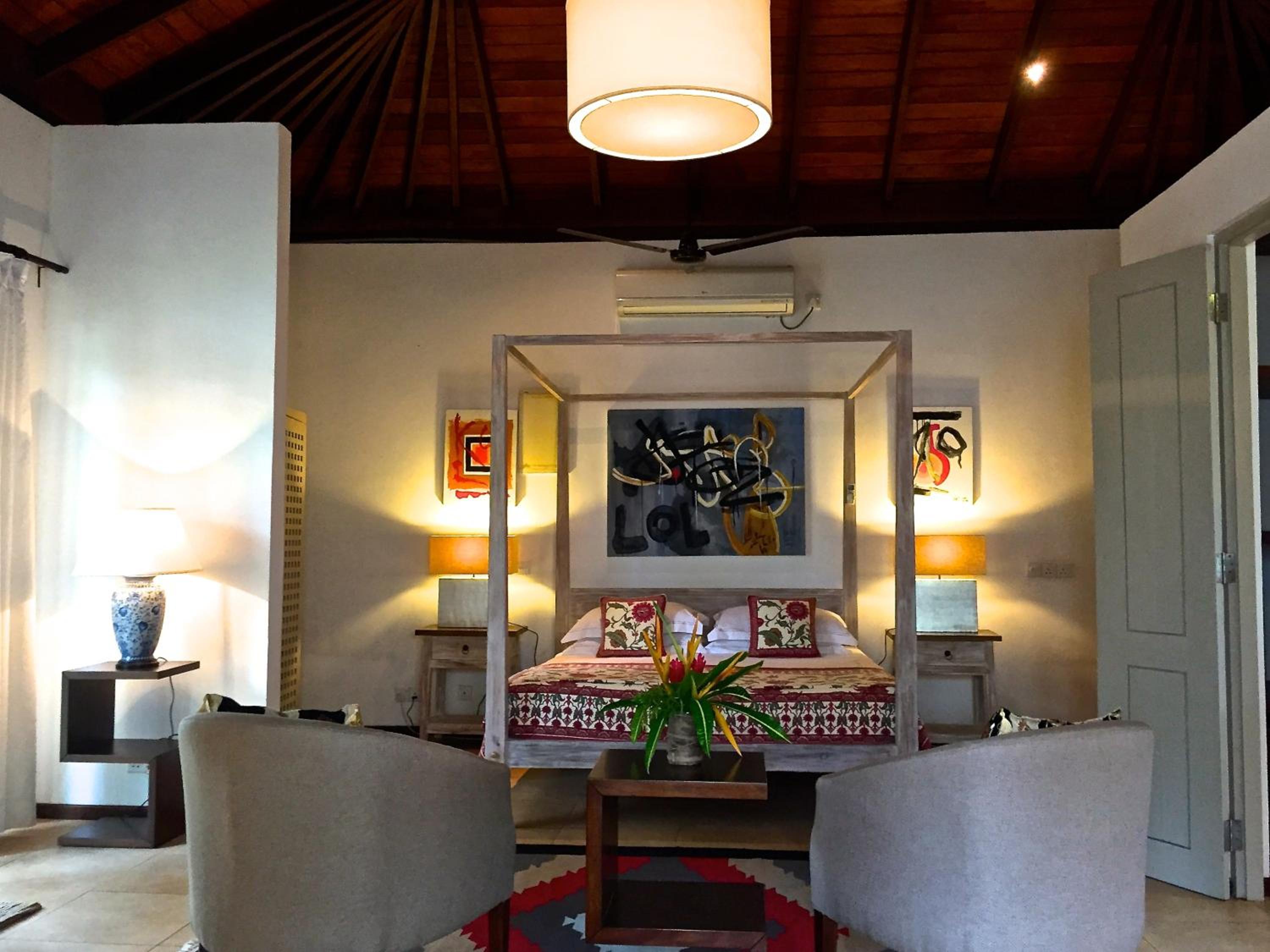 Deluxe Family Suite