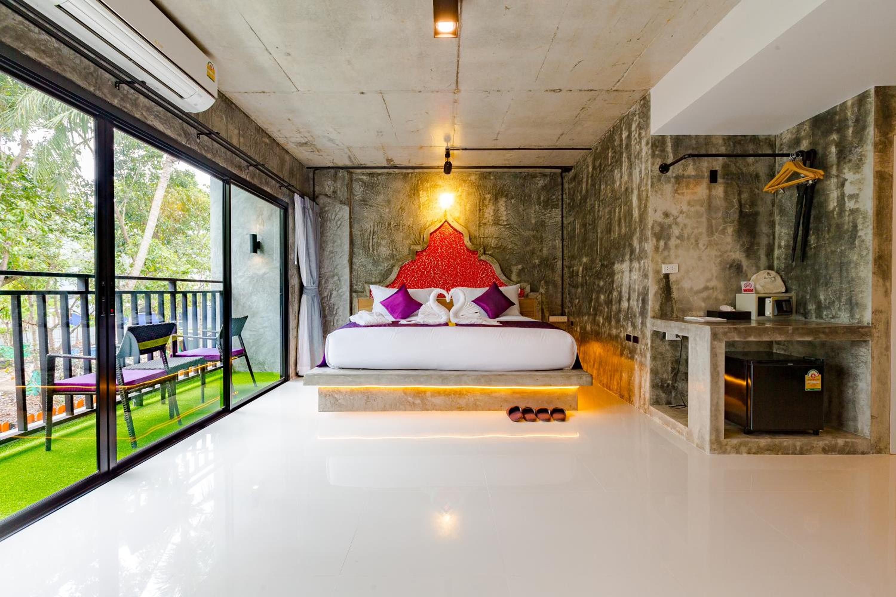 Grand Deluxe Double or Twin Room - Photo 1