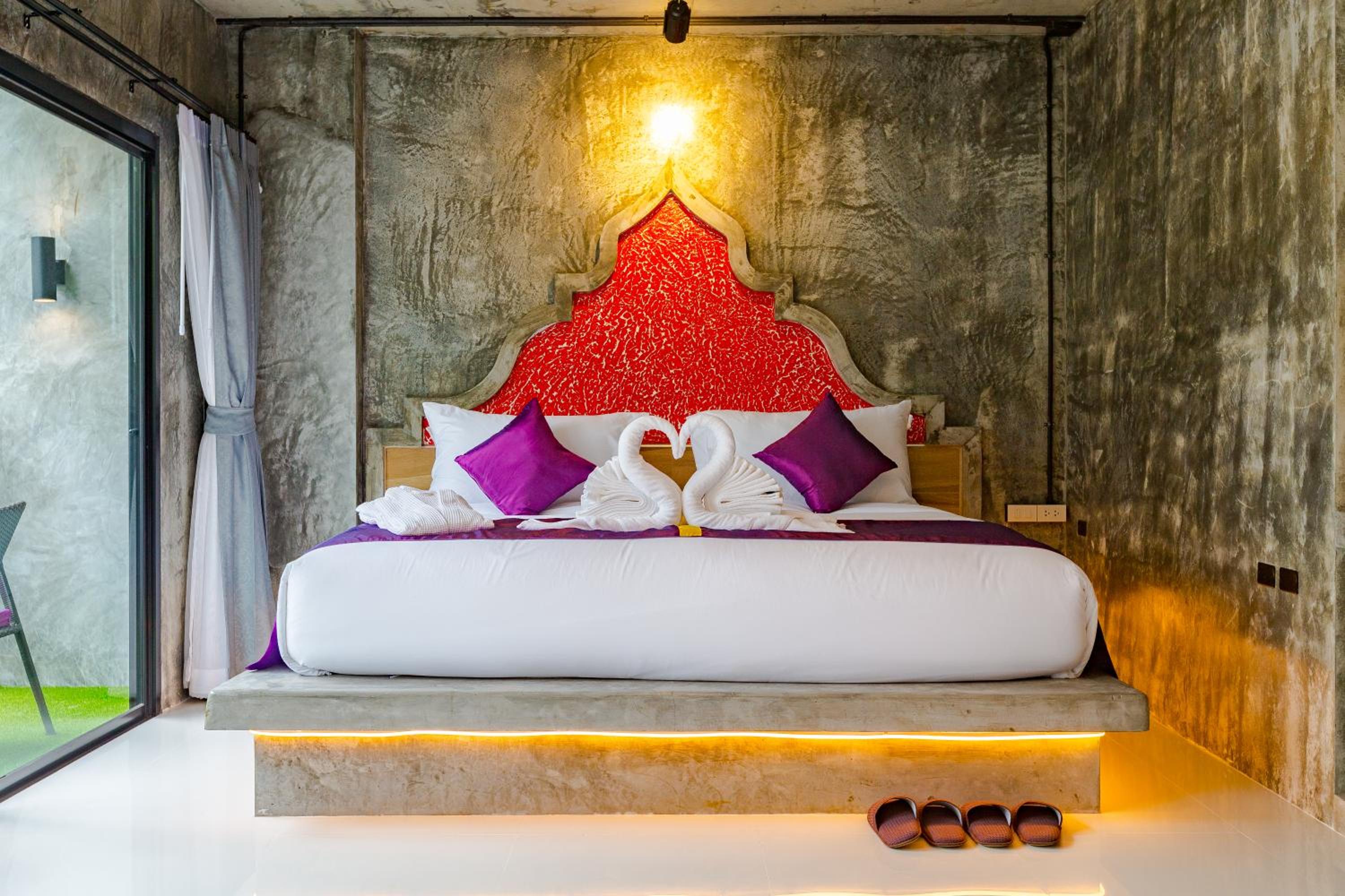 Grand Deluxe Double or Twin Room - Photo 11