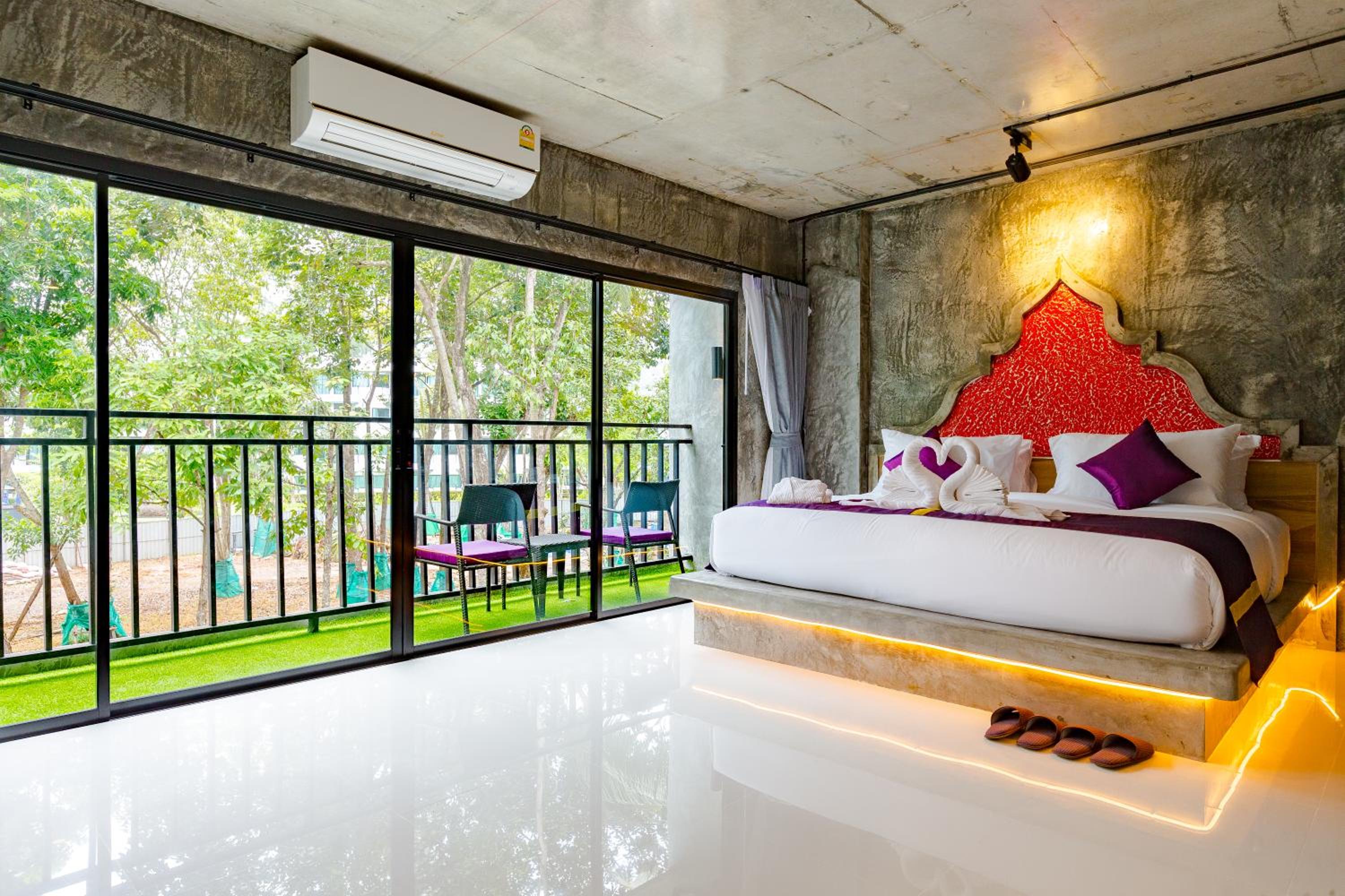 Grand Deluxe Double or Twin Room - Photo 9