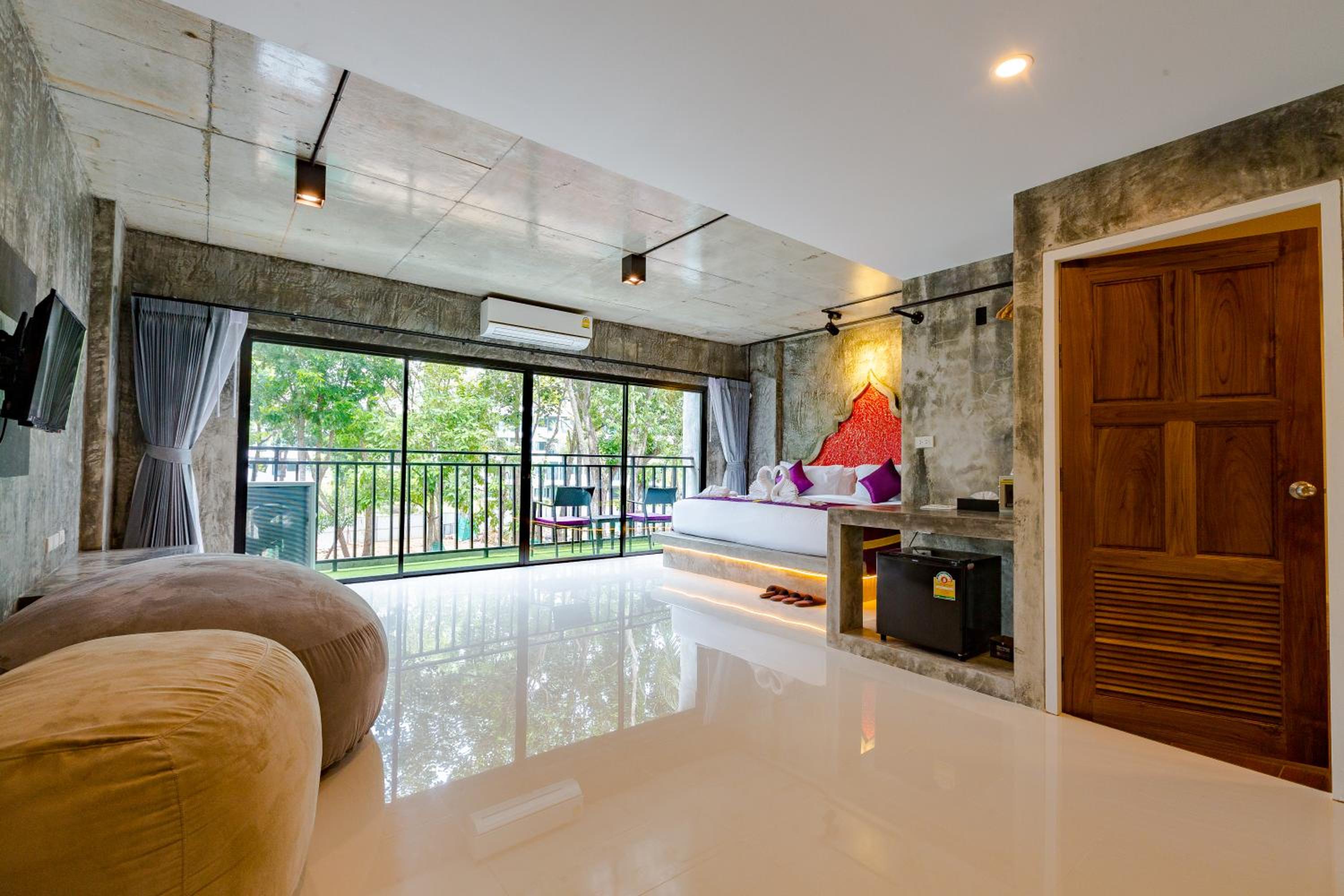 Grand Deluxe Double or Twin Room - Photo 10