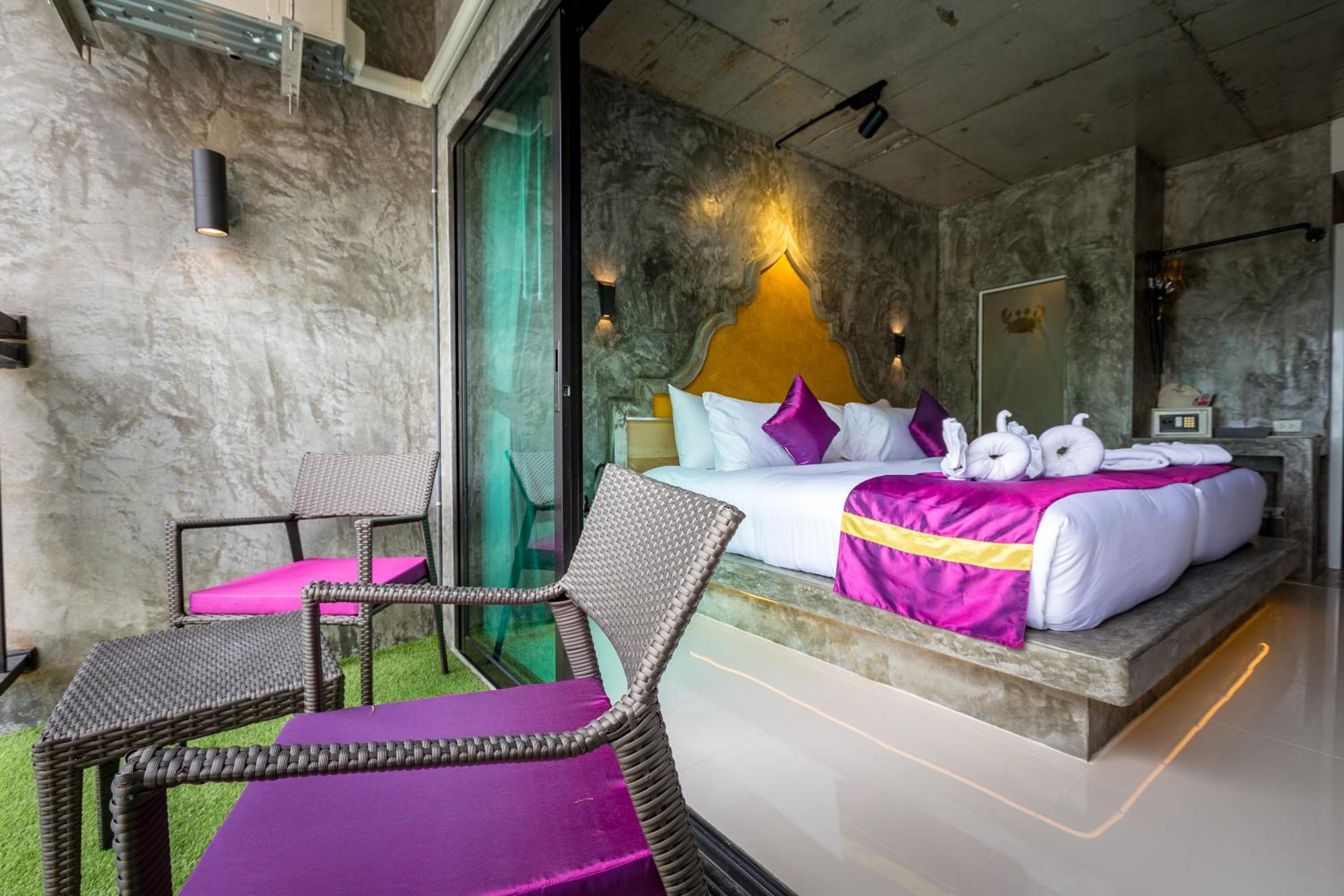 Deluxe Double or Twin Room with Sea View - Photo 6