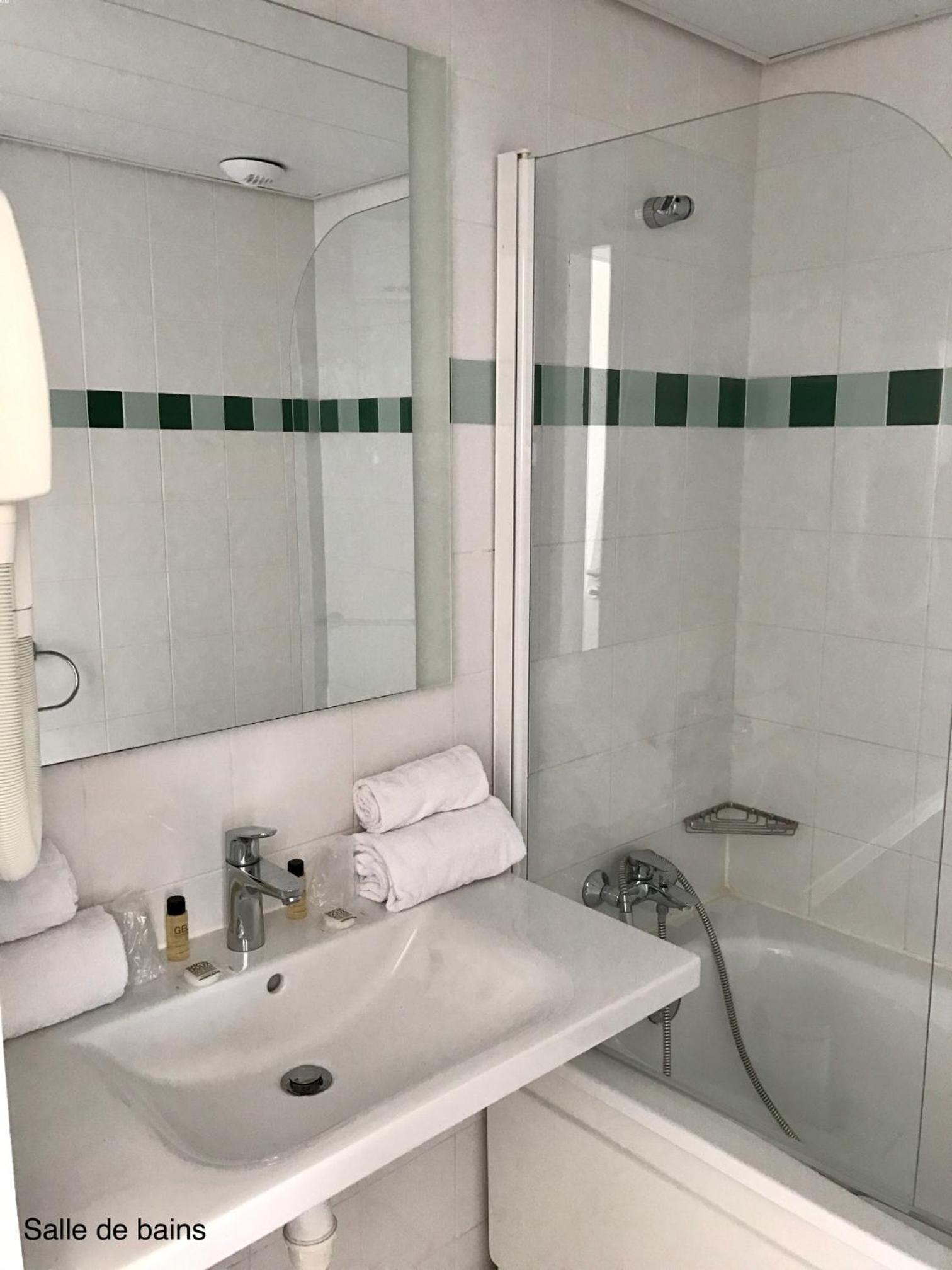 Comfort Double Room With Sea View - Photo 4