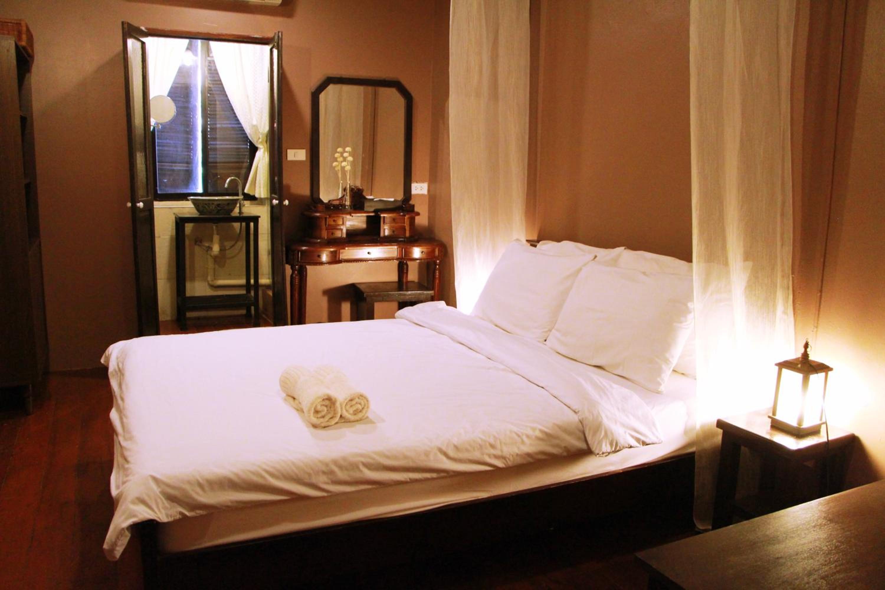 Double Room with Private Bathroom photo 3