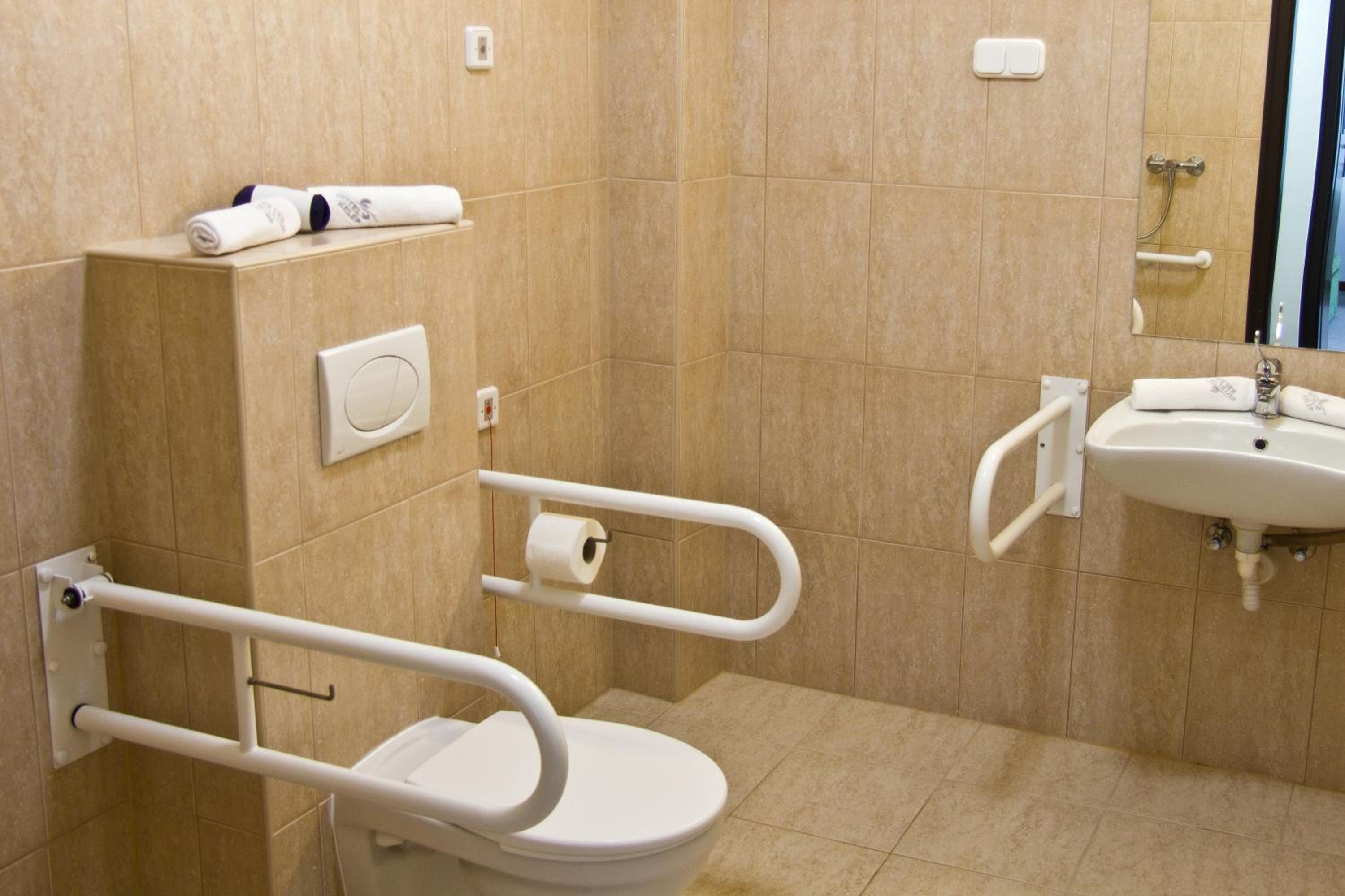 Superior Double or Twin Room - Photo 3