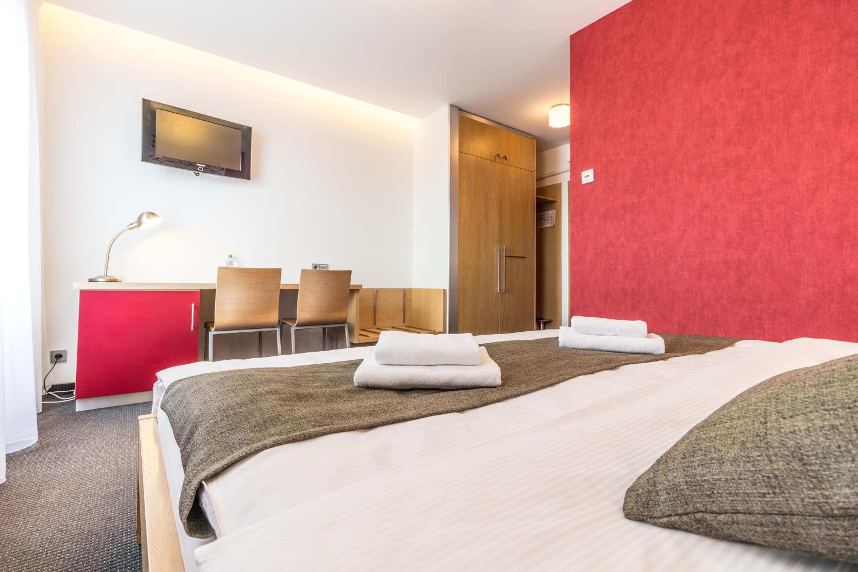 Double Room with Balcony photo 3
