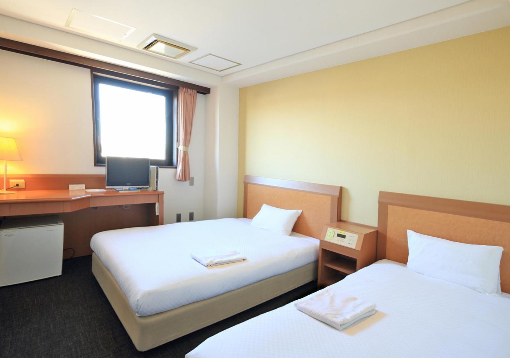 Twin Room - Non-Smoking